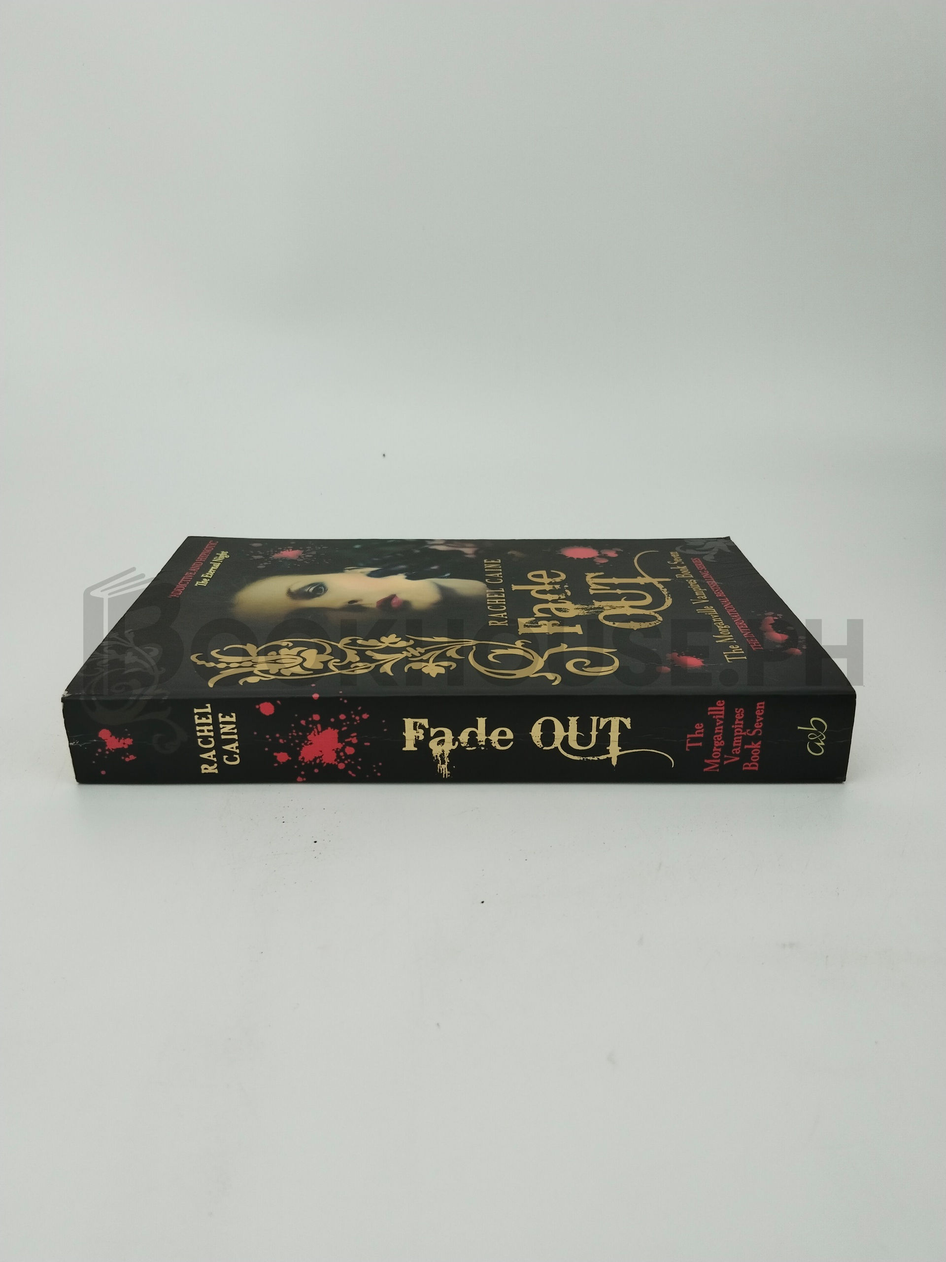 Fade Out by Rachel Caine - Image 3