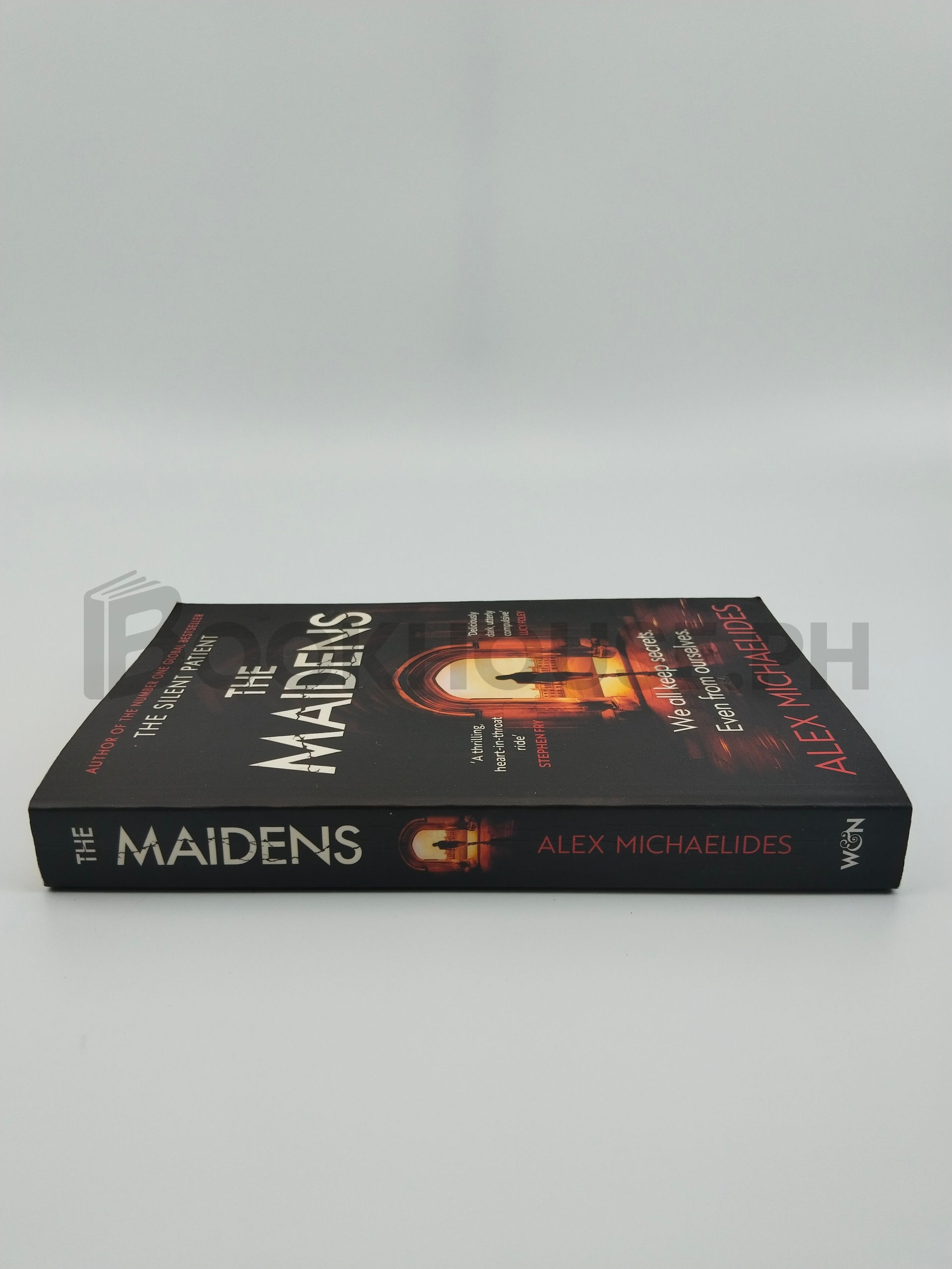 The Maidens by Alex Michaelides - Image 3