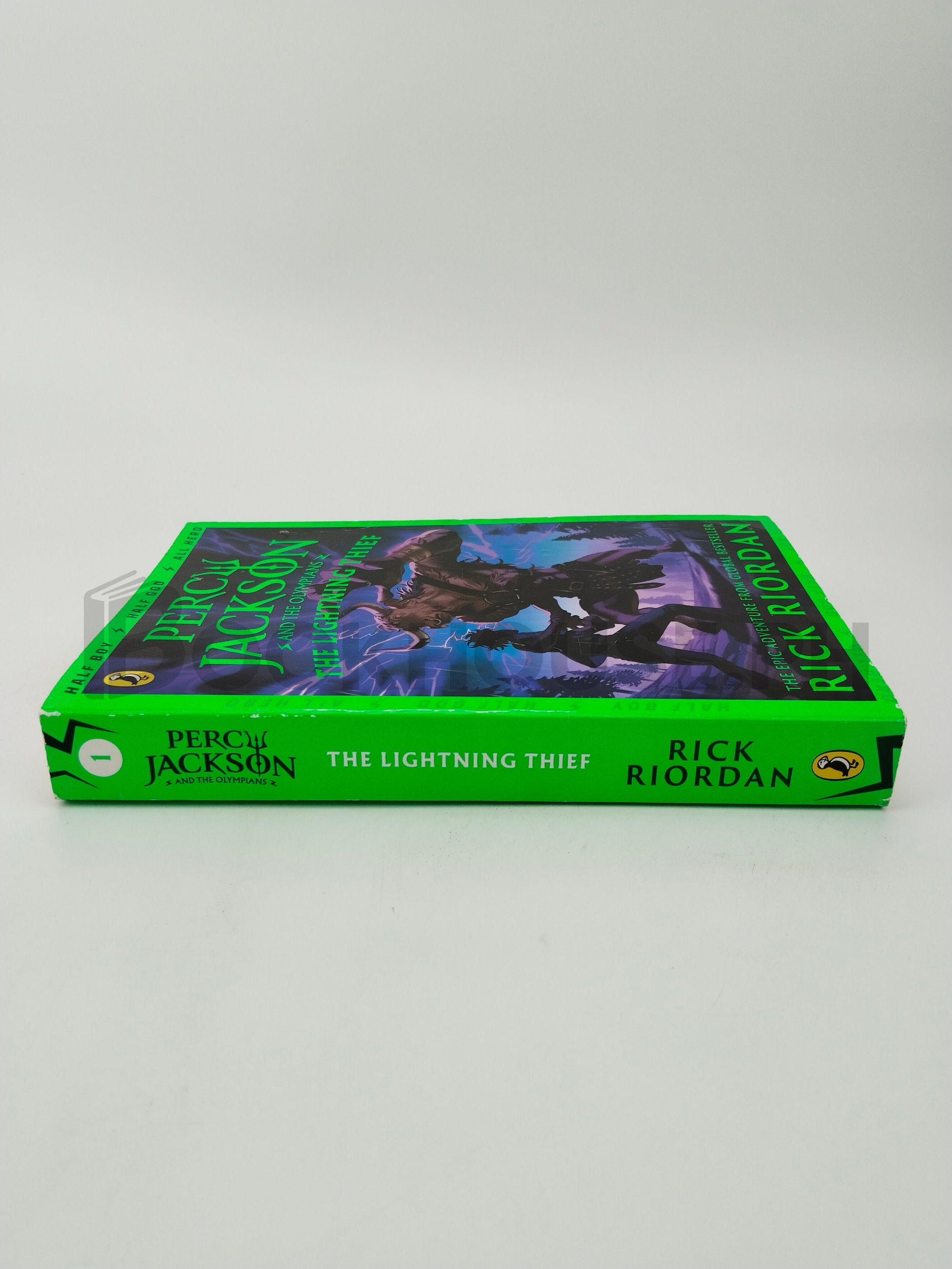 Percy Jackson And The Lightning Thief by Rick Riordan - Image 3