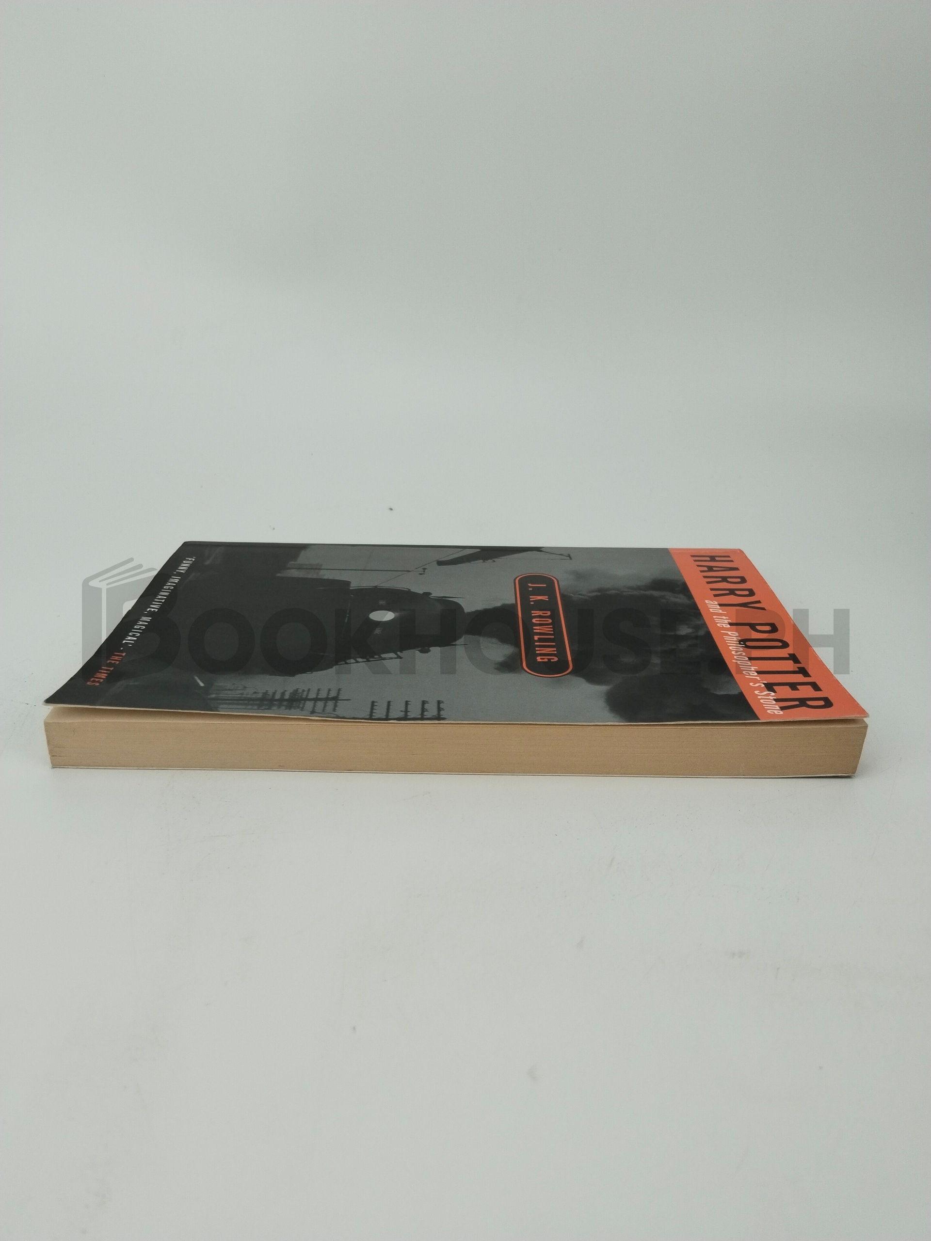 Harry Potter And The Philosopher's Stone by J. K. Rowling - Image 4