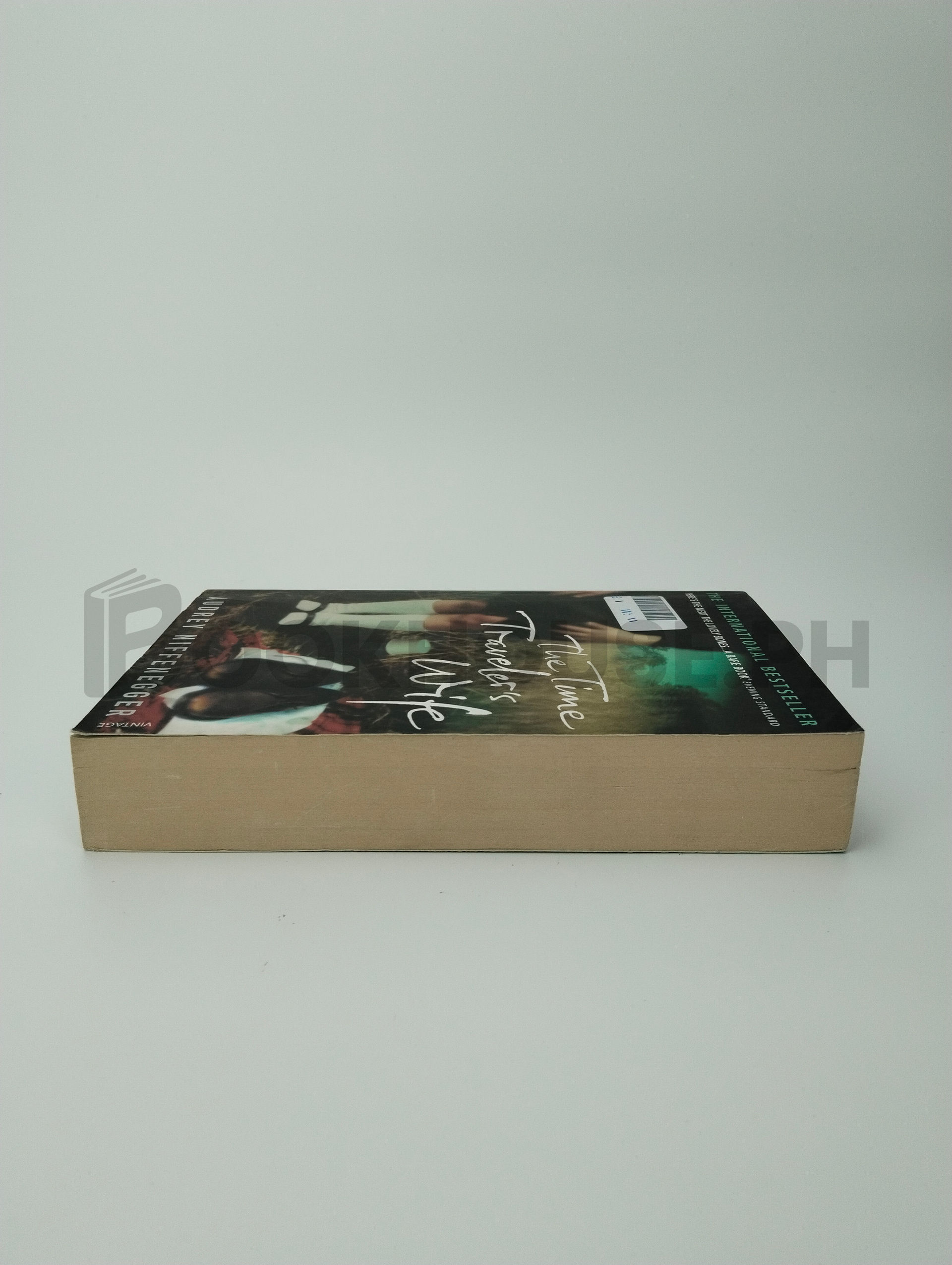 The Time Traveler's Wife by Audrey Niffenegger - Image 4