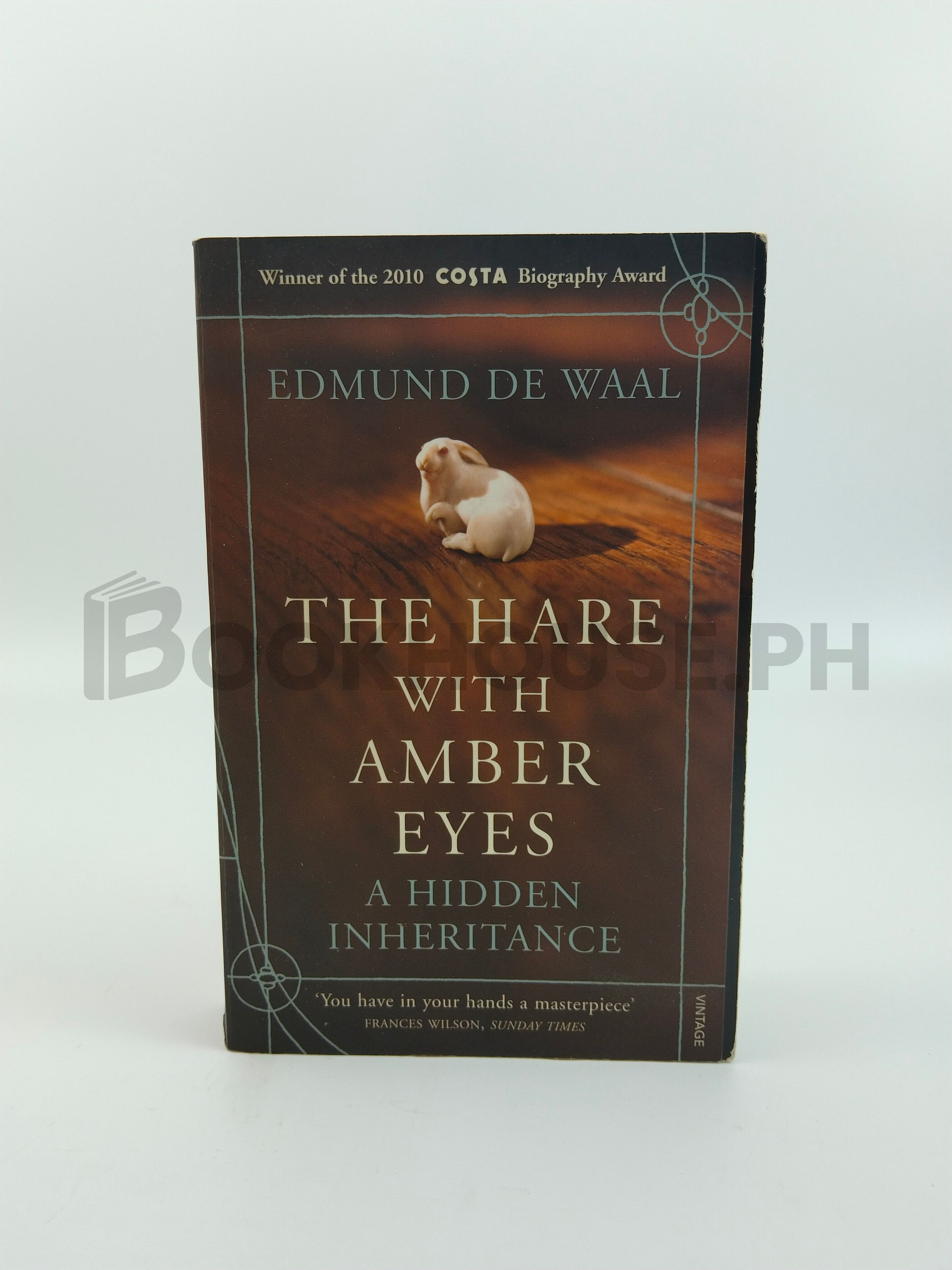 The Hare With Amber Eyes by Edmund De Waal