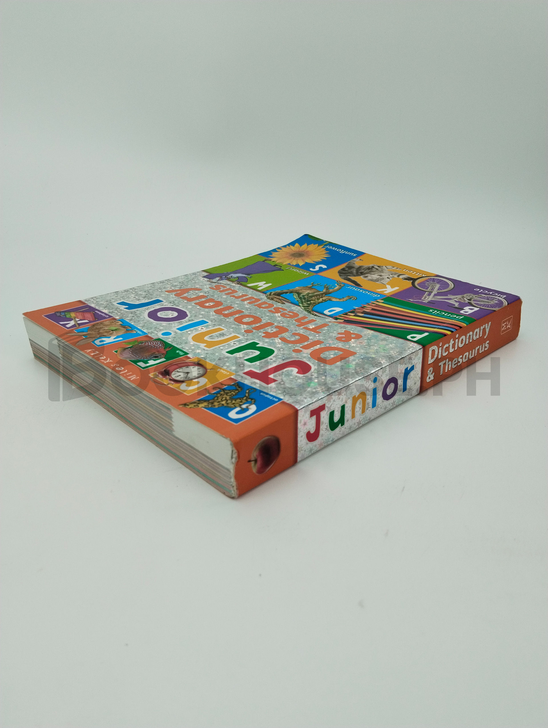 Junior Dictionary And Thesaurus by Susan Purcell - Image 2