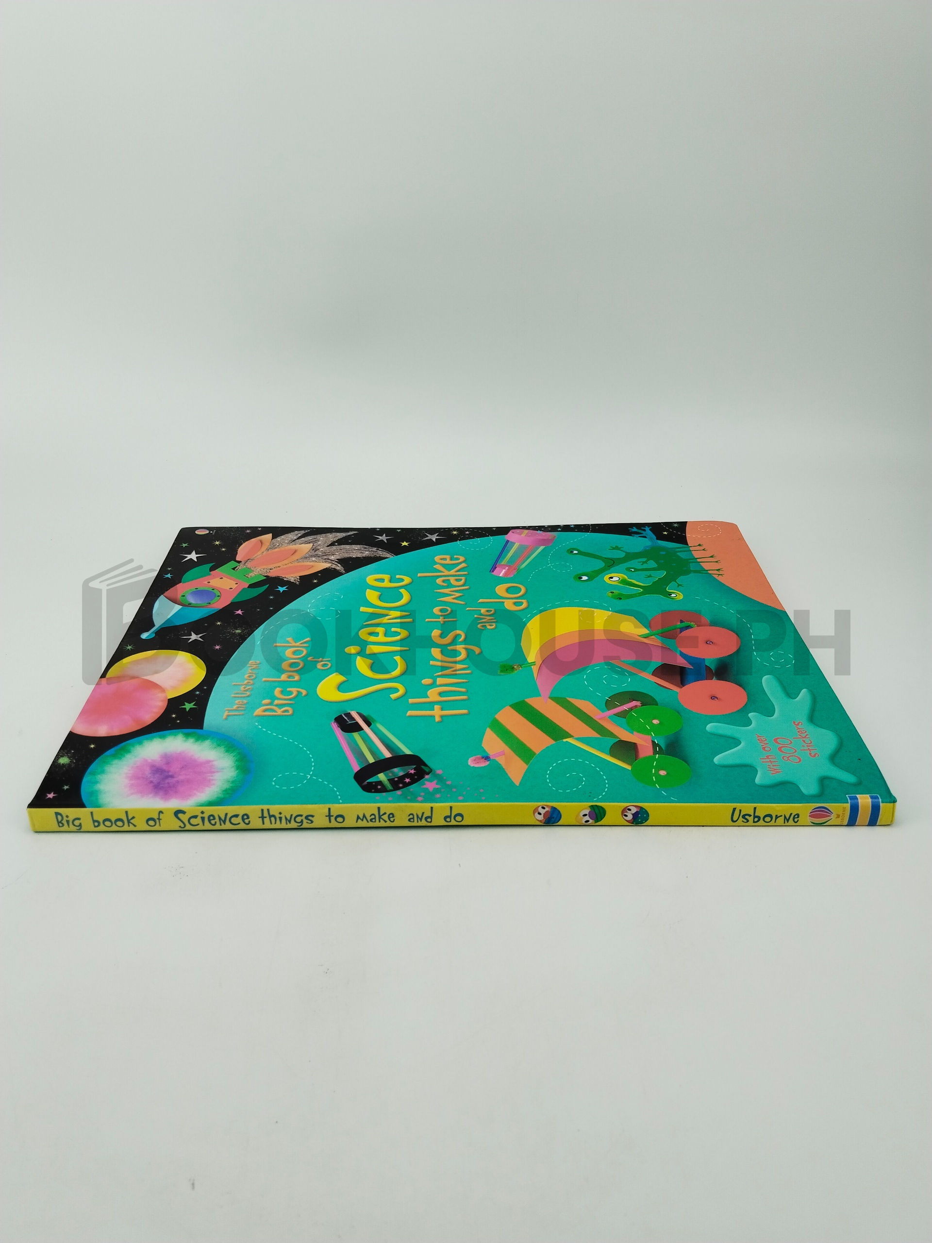 The Usborne Big Book Of Science Things To Make And Do by Rebecca Gilpin, Leonie Pratt, Fiona Watt - Image 3