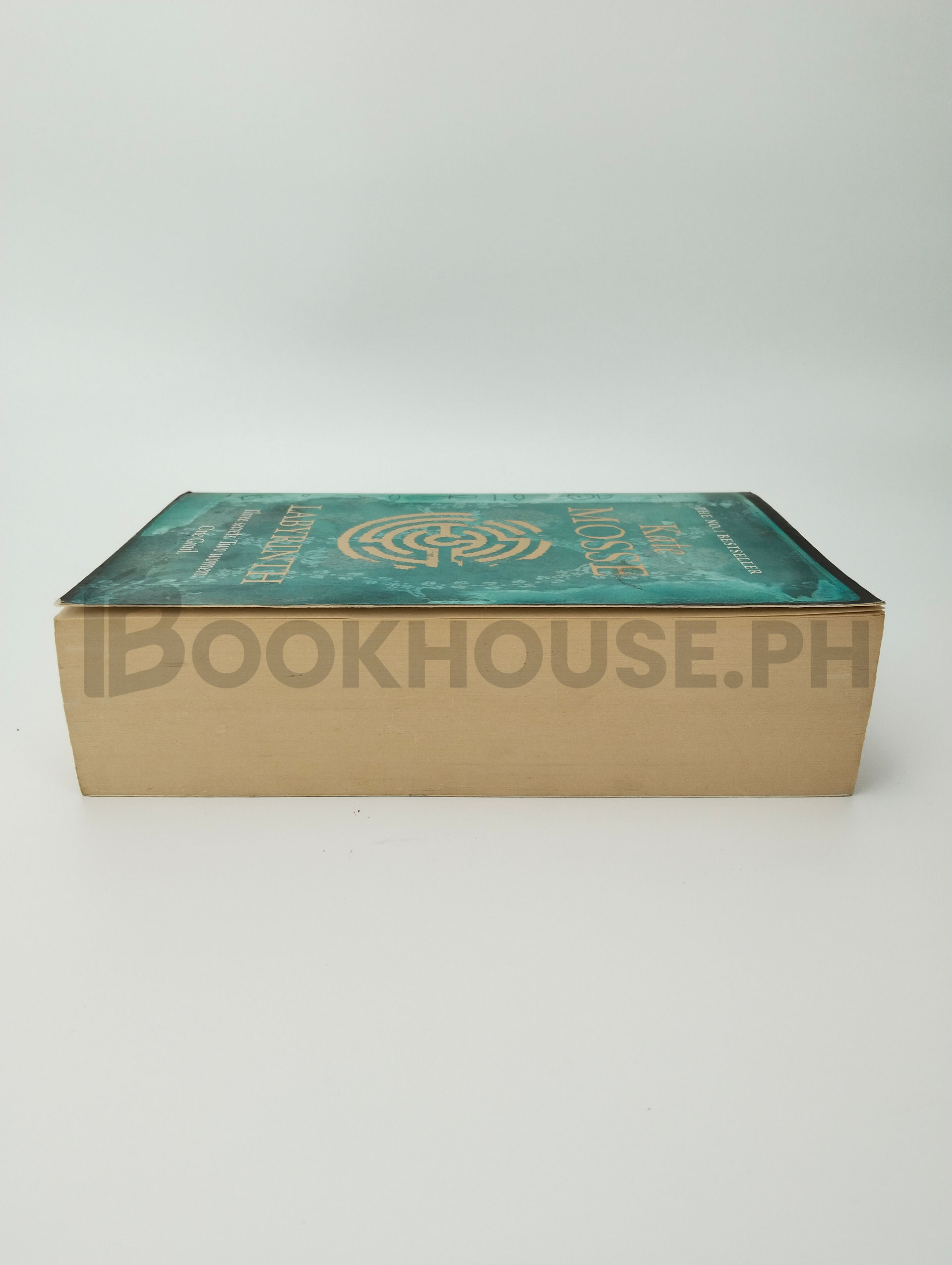 Labyrinth by Kate Mosse - Image 4