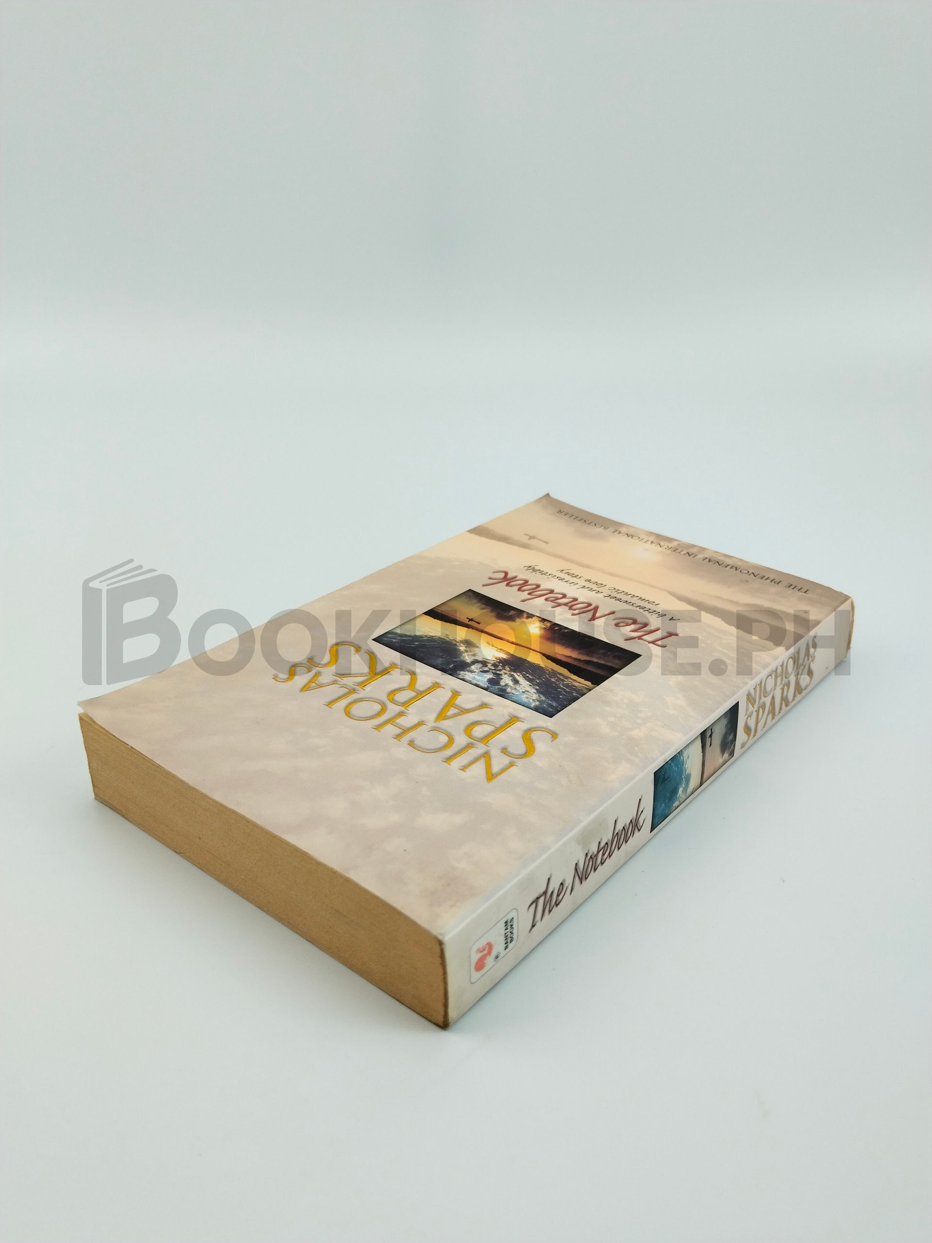 The Notebook by Nicholas Sparks - Image 2