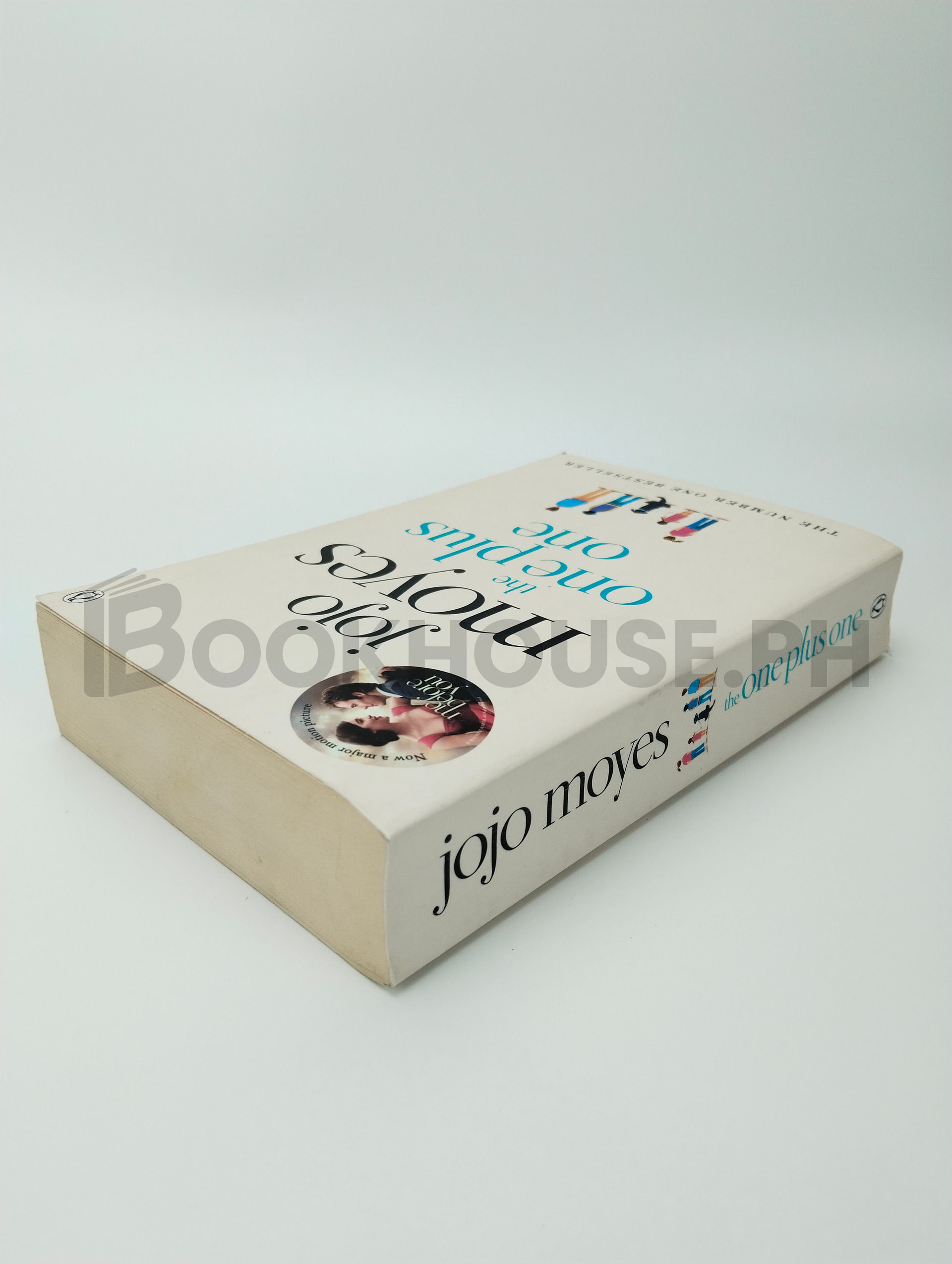 The One Plus One by Jojo Moyes - Image 2