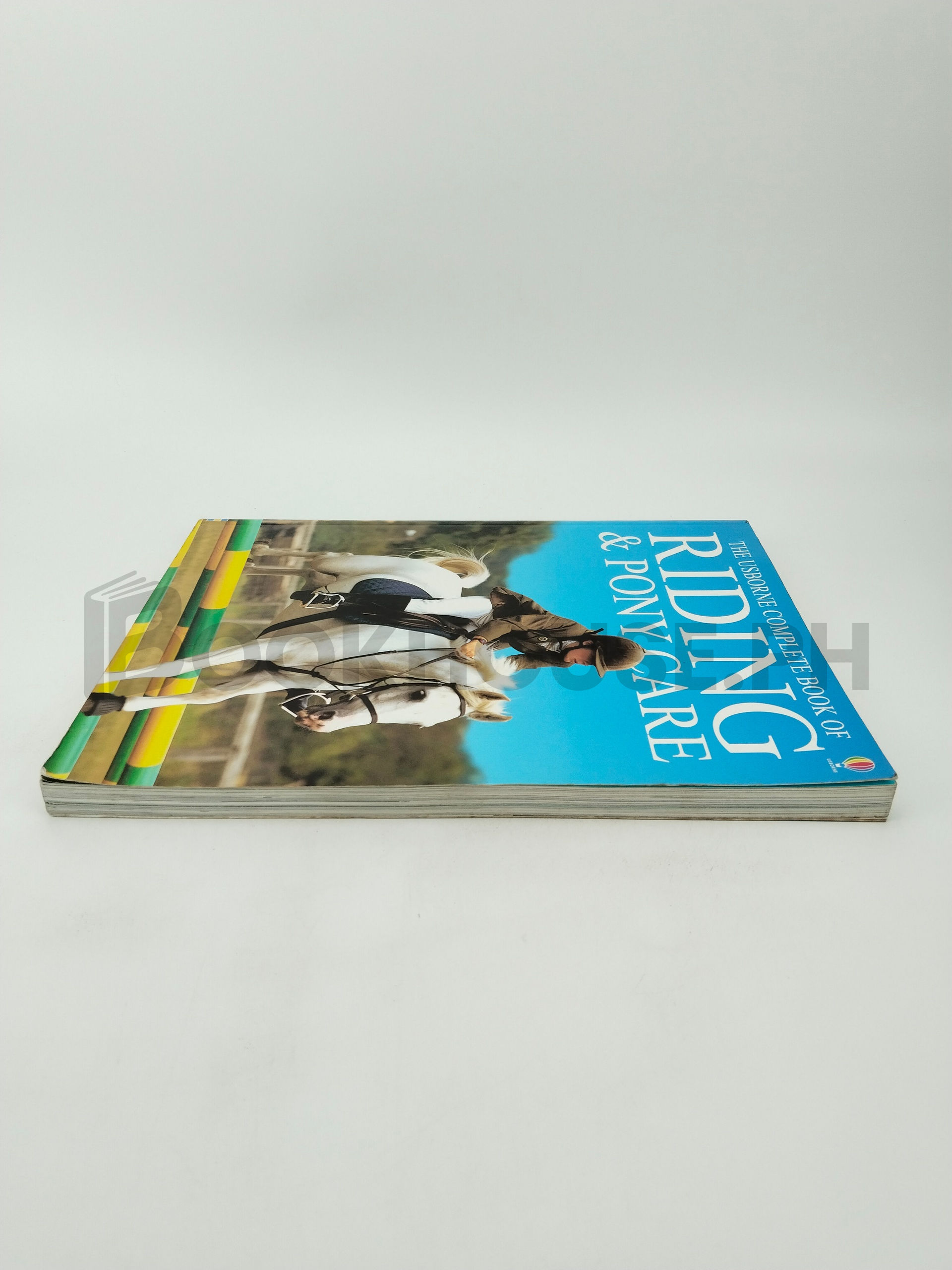 The Usborne Complete Book Of Riding & Pony Care by Rosie Dickins, Gill Harvey - Image 4