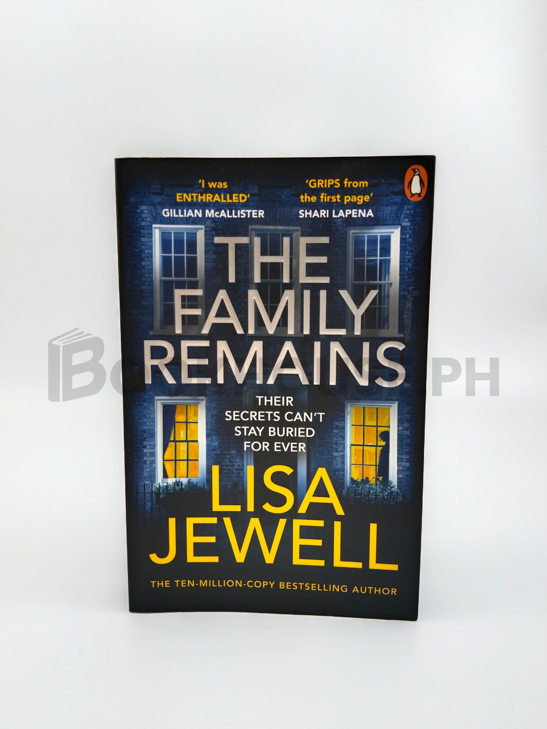 The Family Remains by Lisa Jewell
