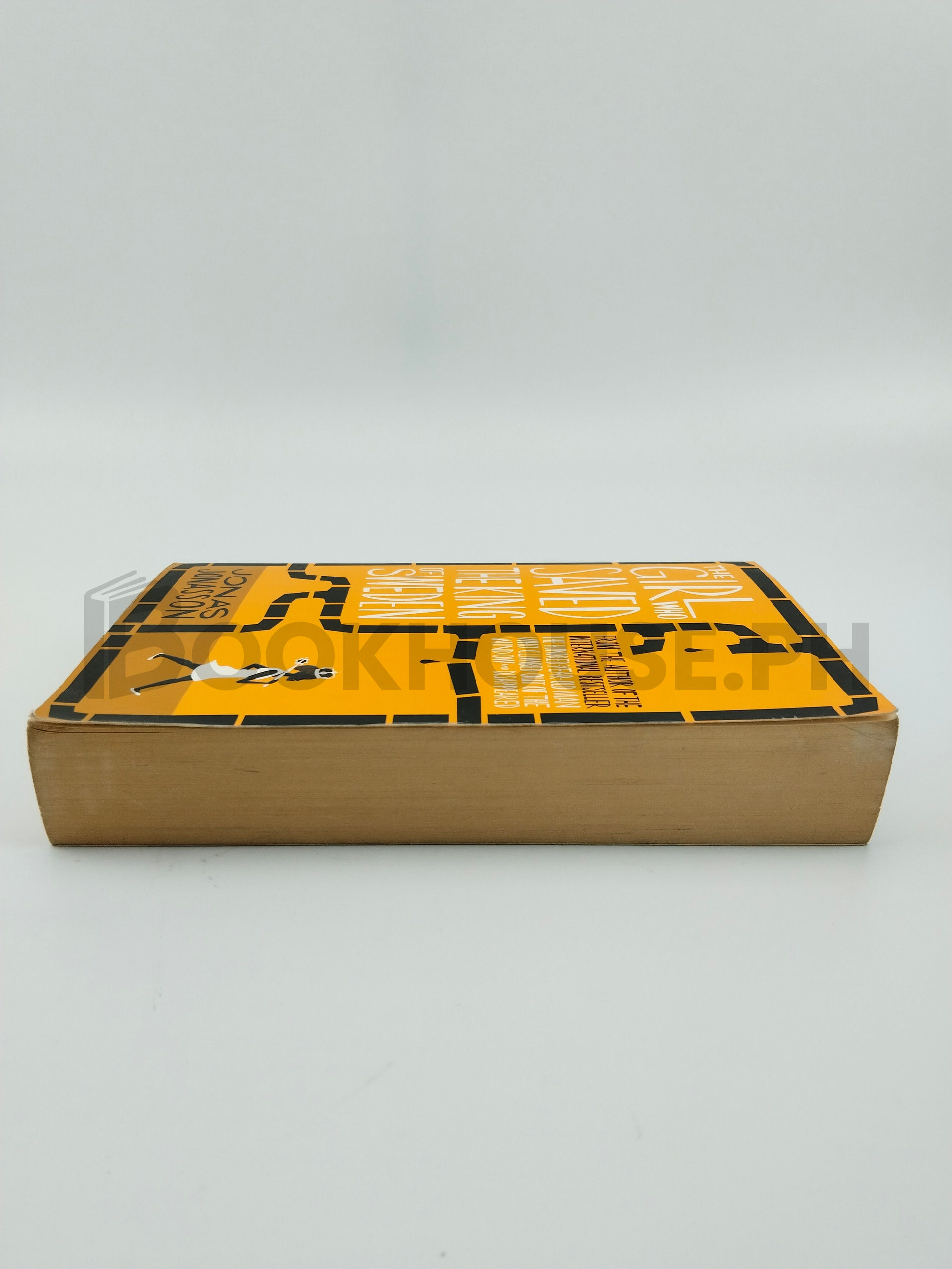 The Girl Who Saved The King Of Sweden by Jonas Jonasson - Image 4