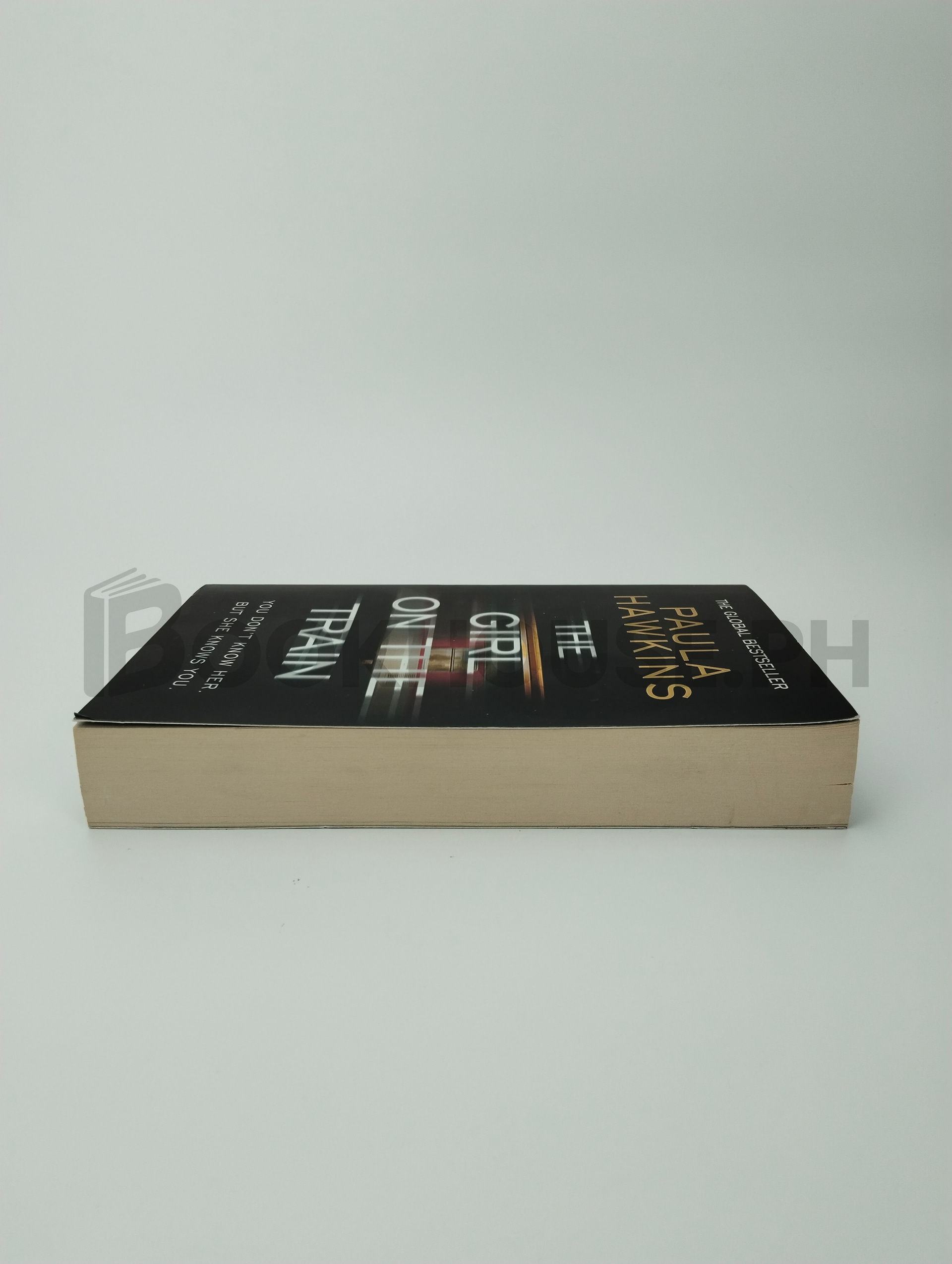 The Girl On The Train by Paula Hawkins - Image 4