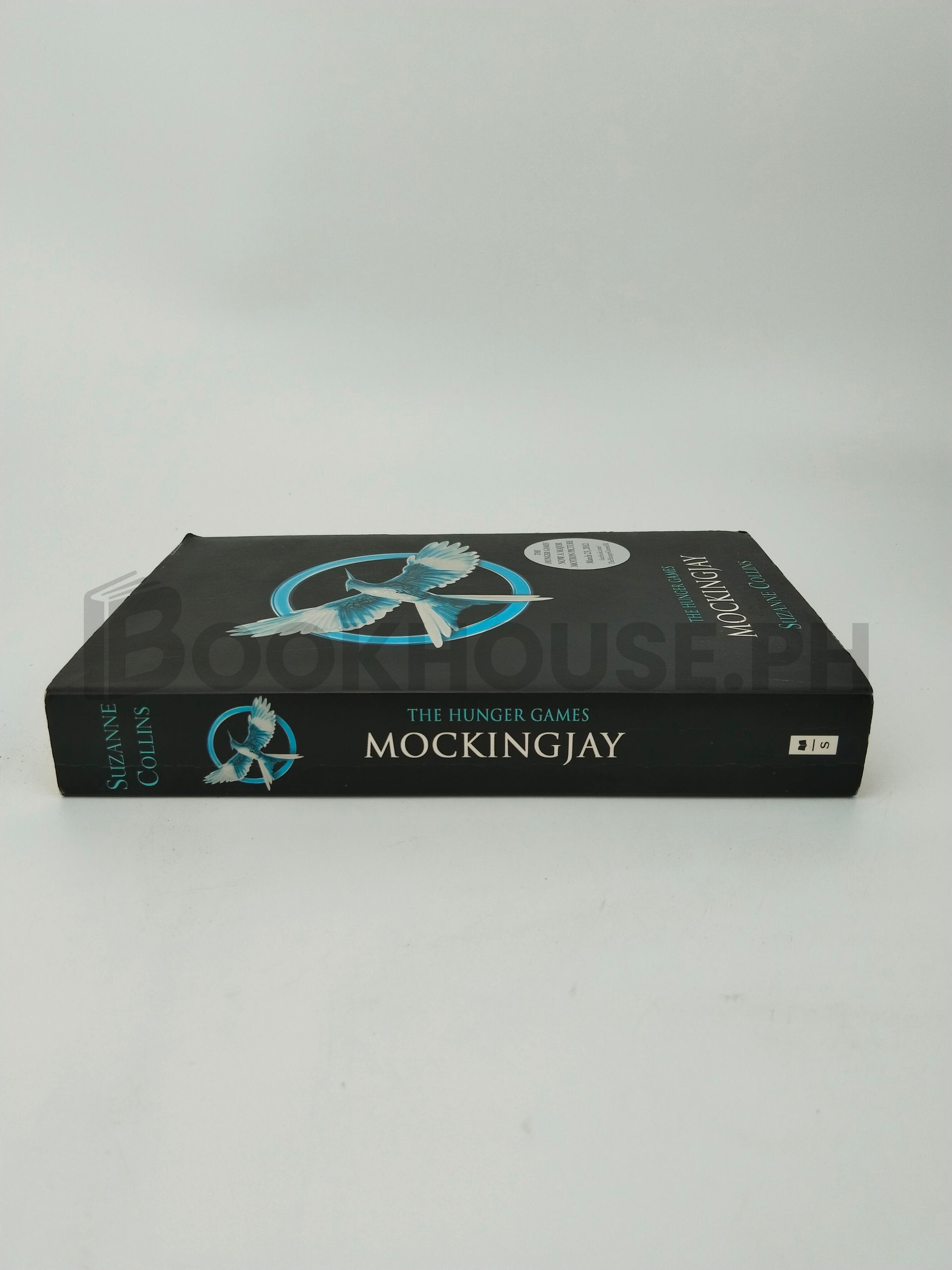Mockingjay by Suzanne Collins - Image 3