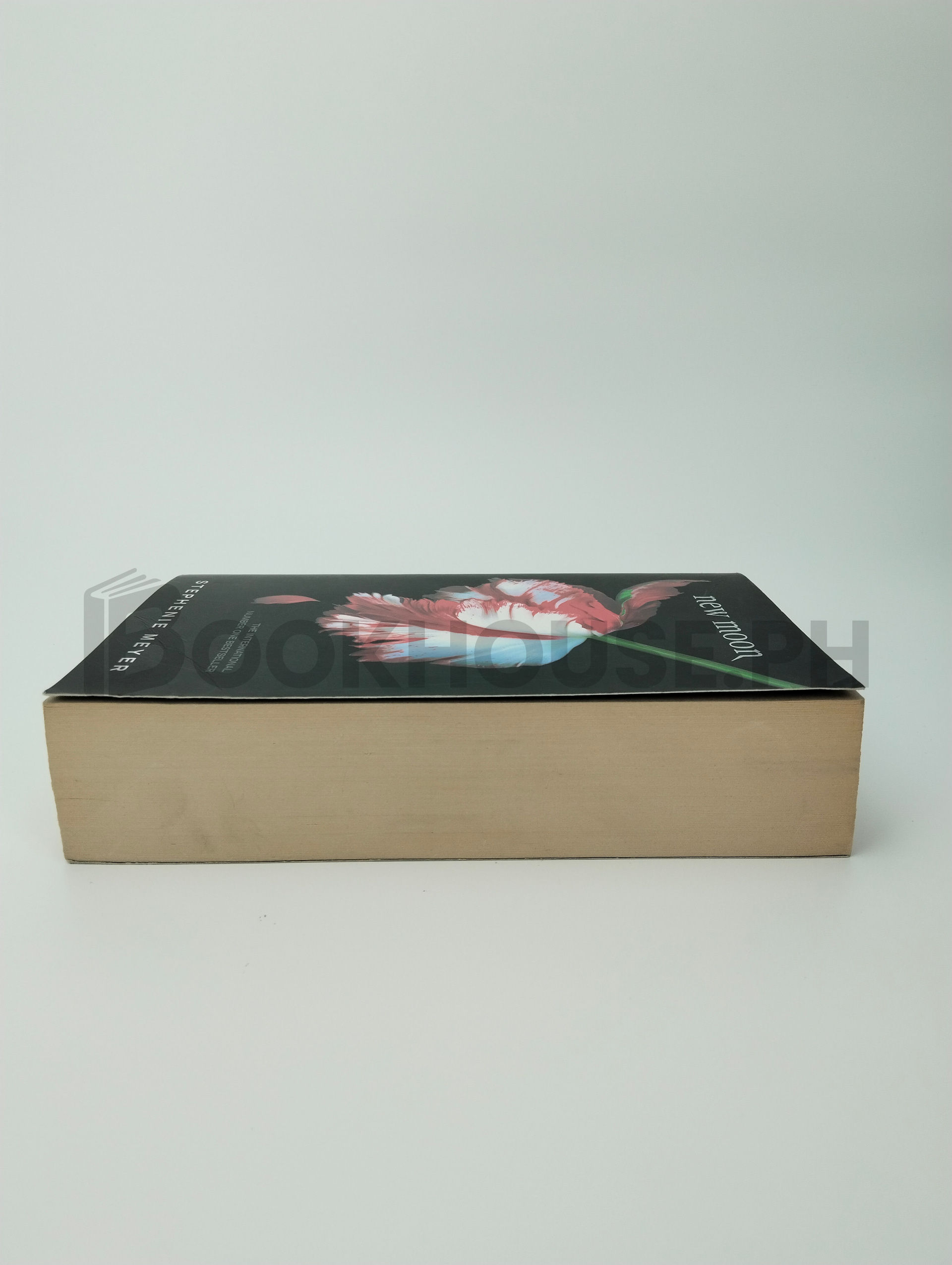 New Moon by Stephenie Meyer - Image 4