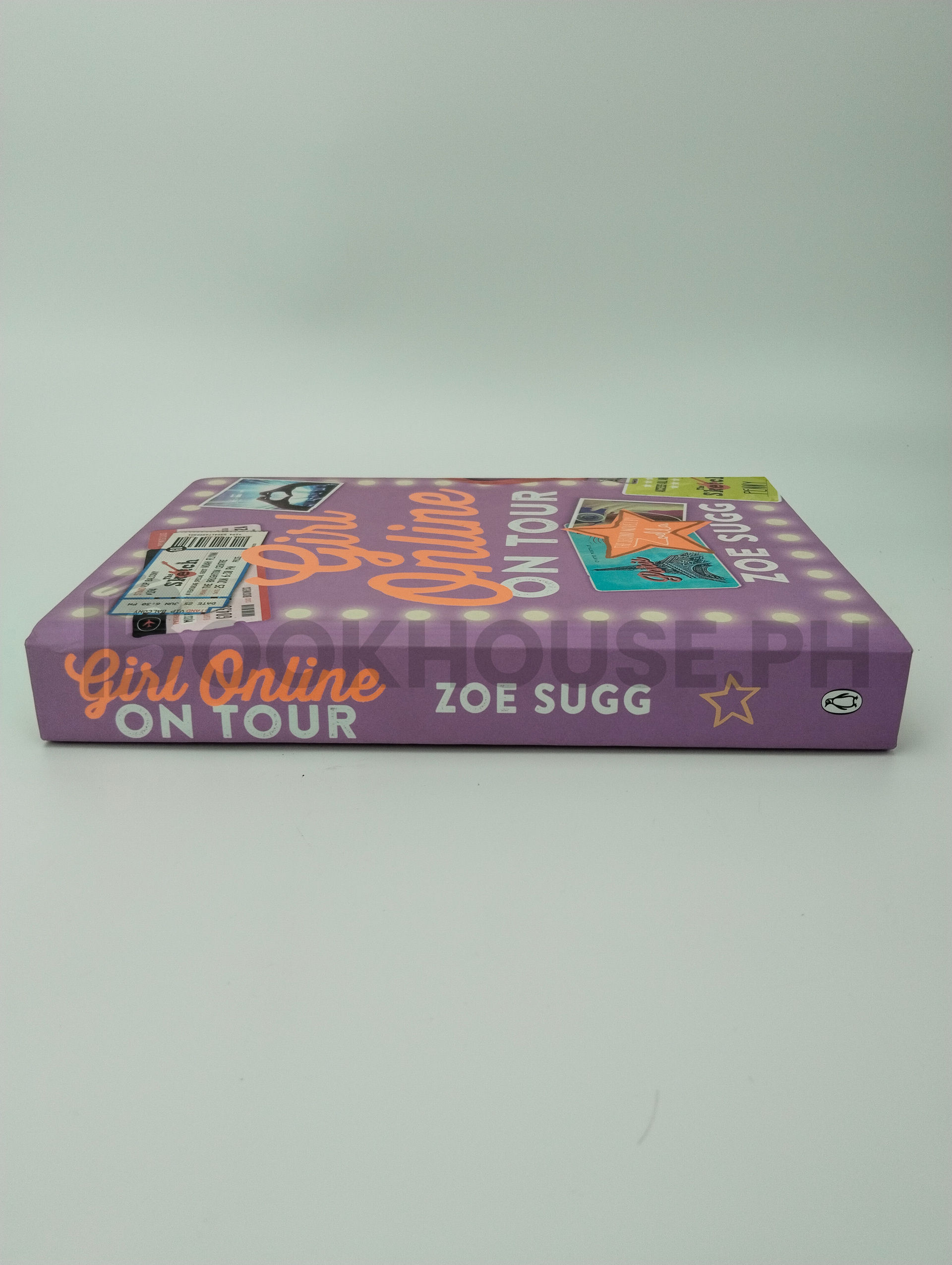 Girl Online by Zoe Sugg - Image 3