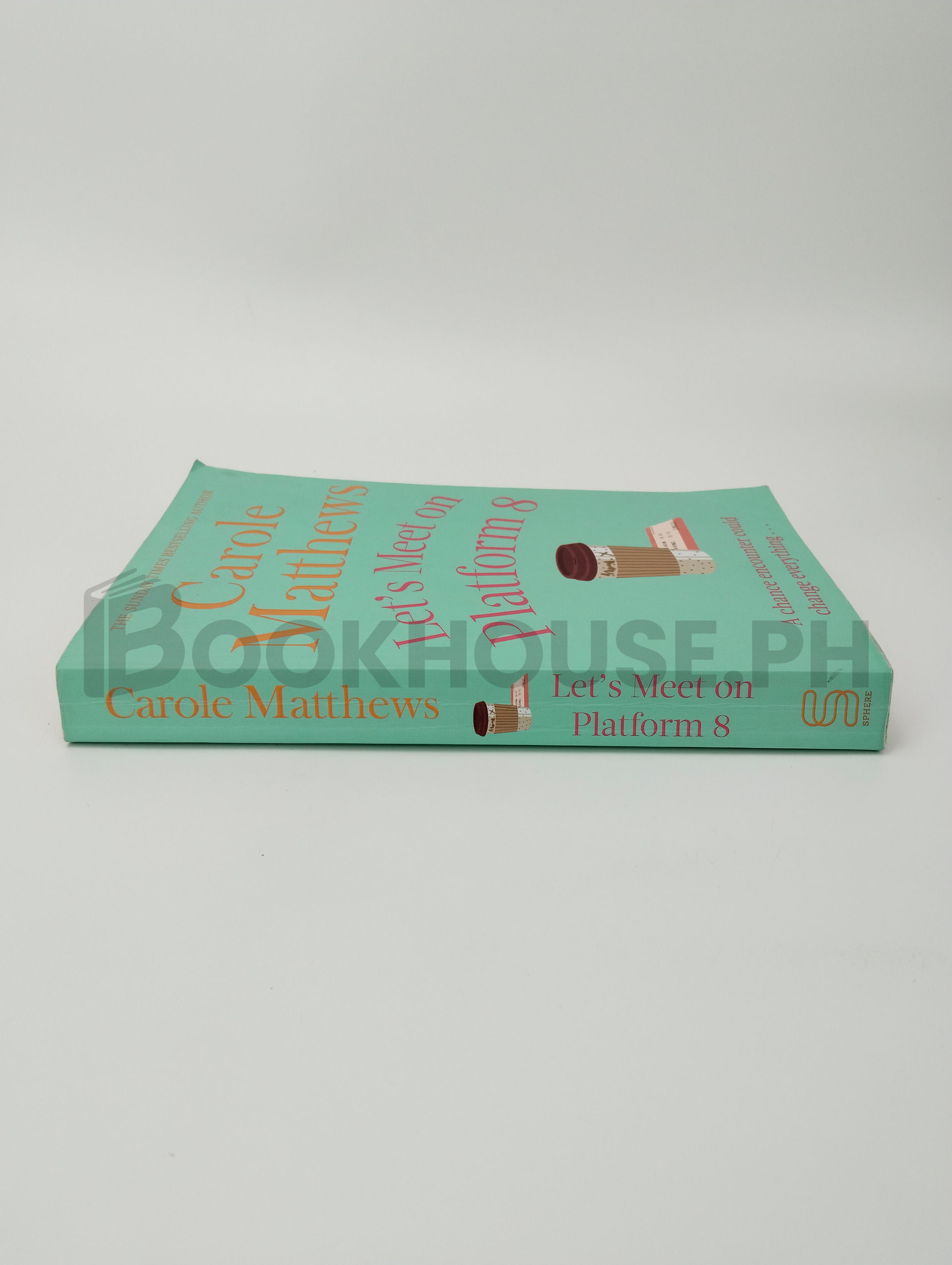 Let's Meet On Platform 8 by Carole Matthews - Image 3