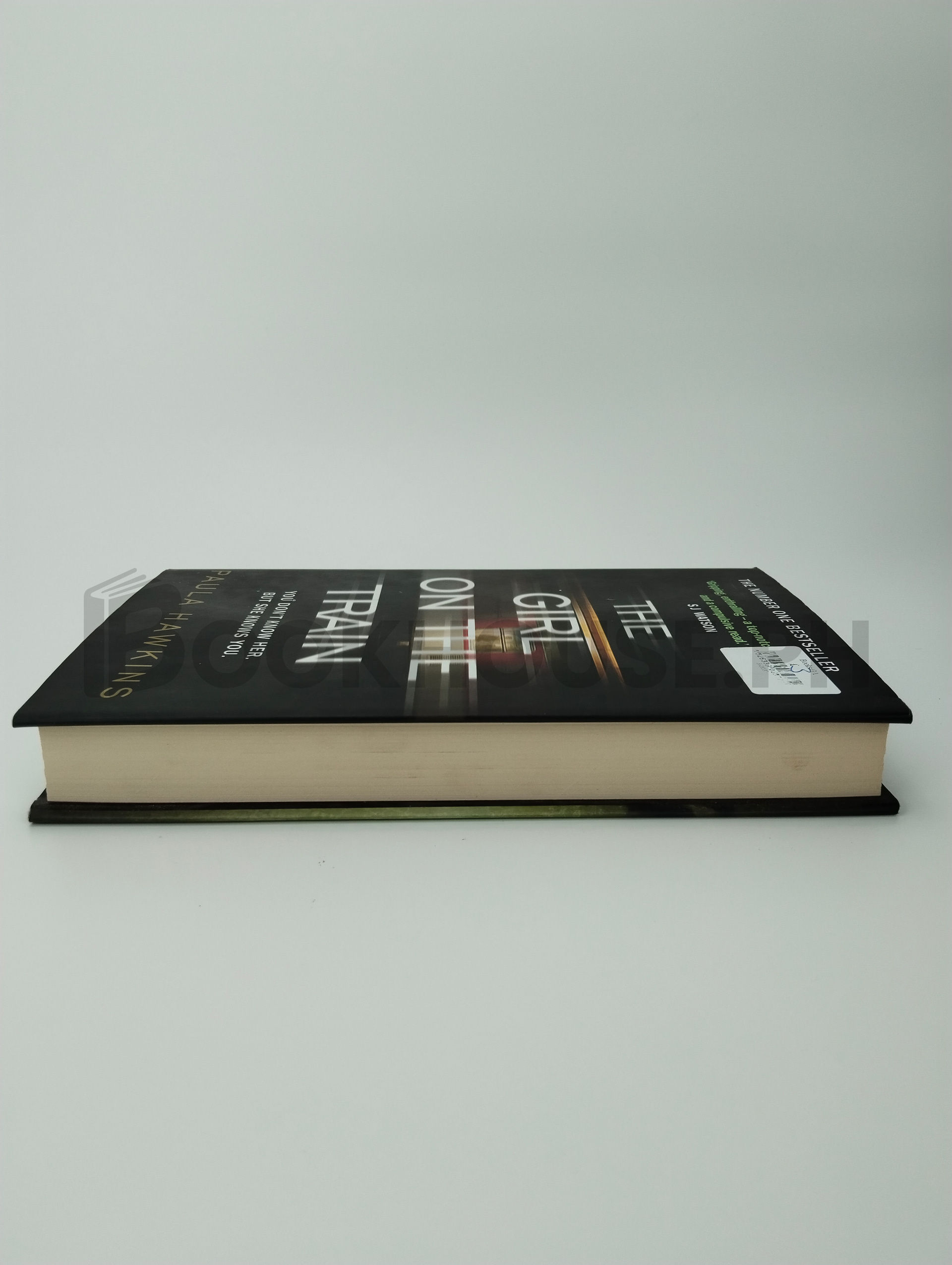 The Girl On The Train by Paula Hawkins - Image 4