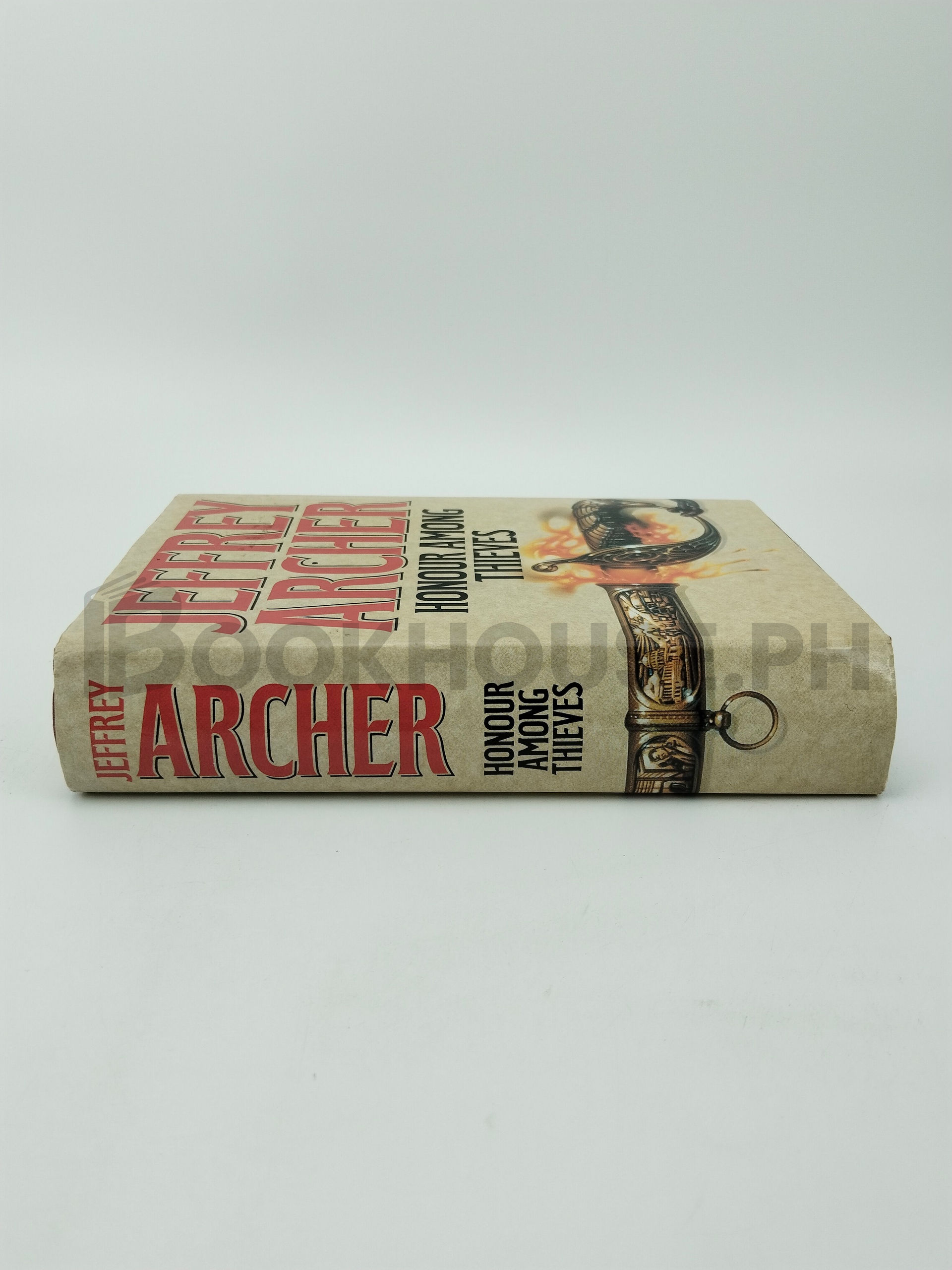 Honour Among Thieves by Jeffrey Archer - Image 3