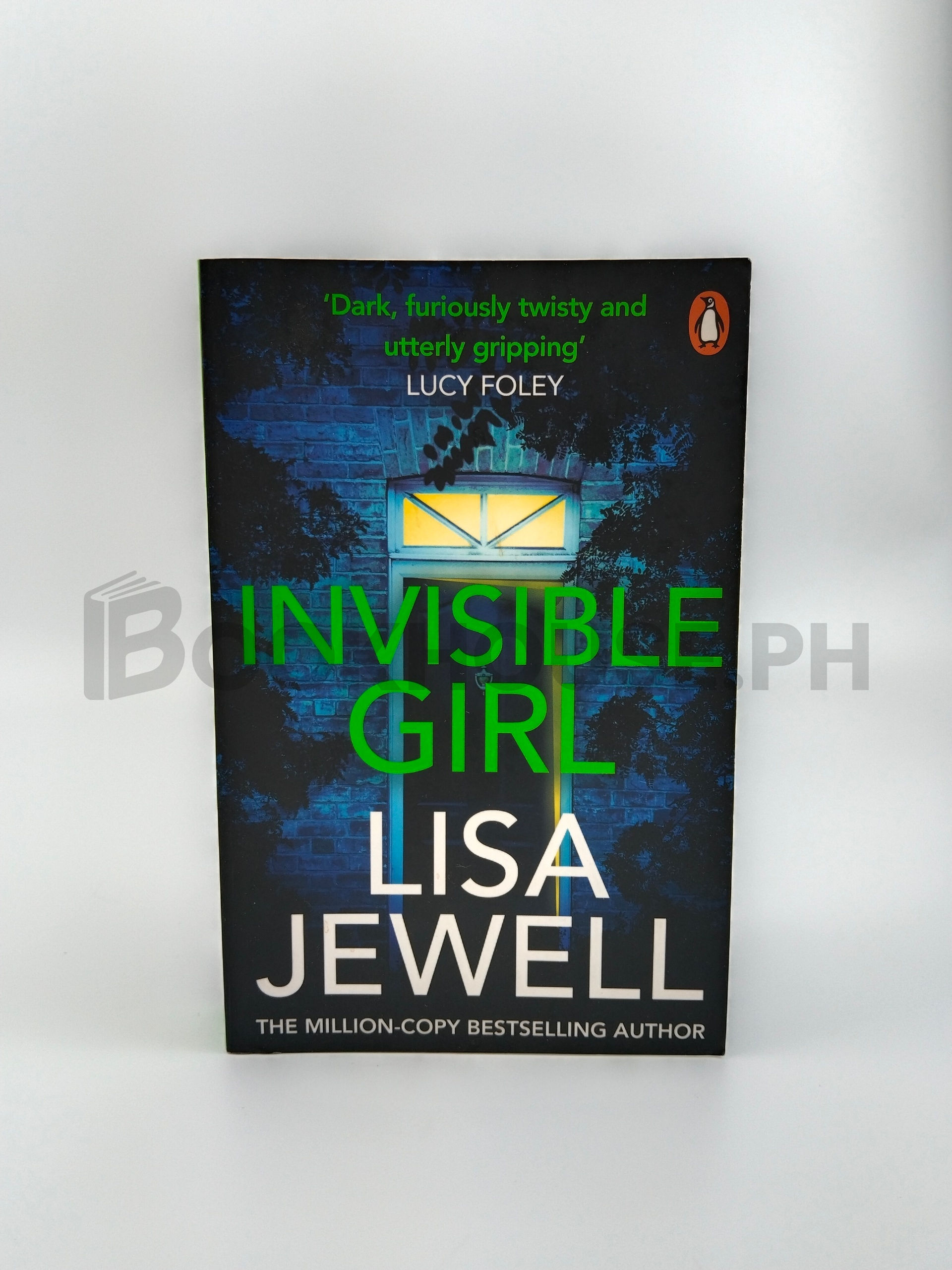 Invisible Girl by Lisa Jewell