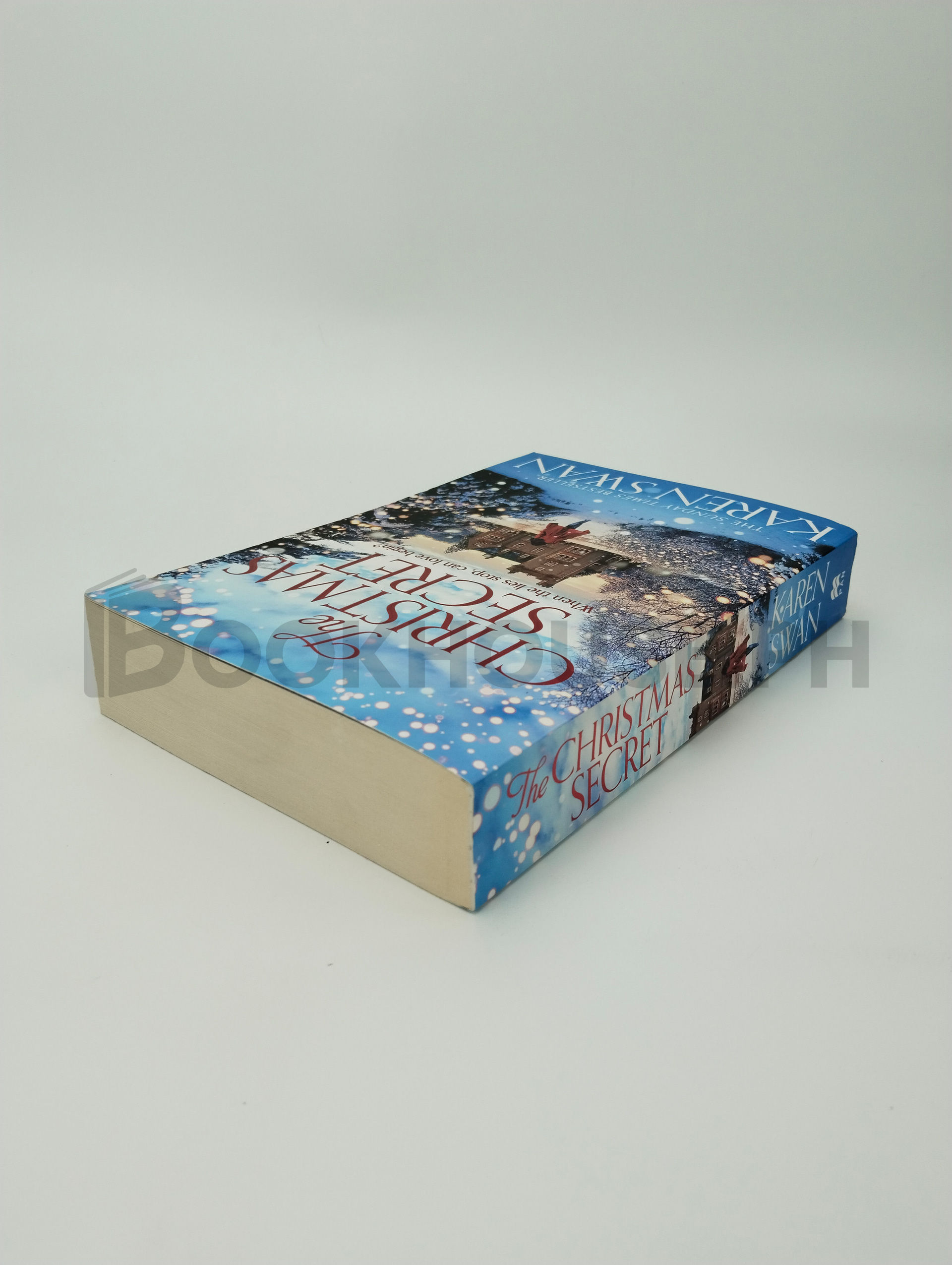 The Christmas Secret by Karen Swan - Image 2