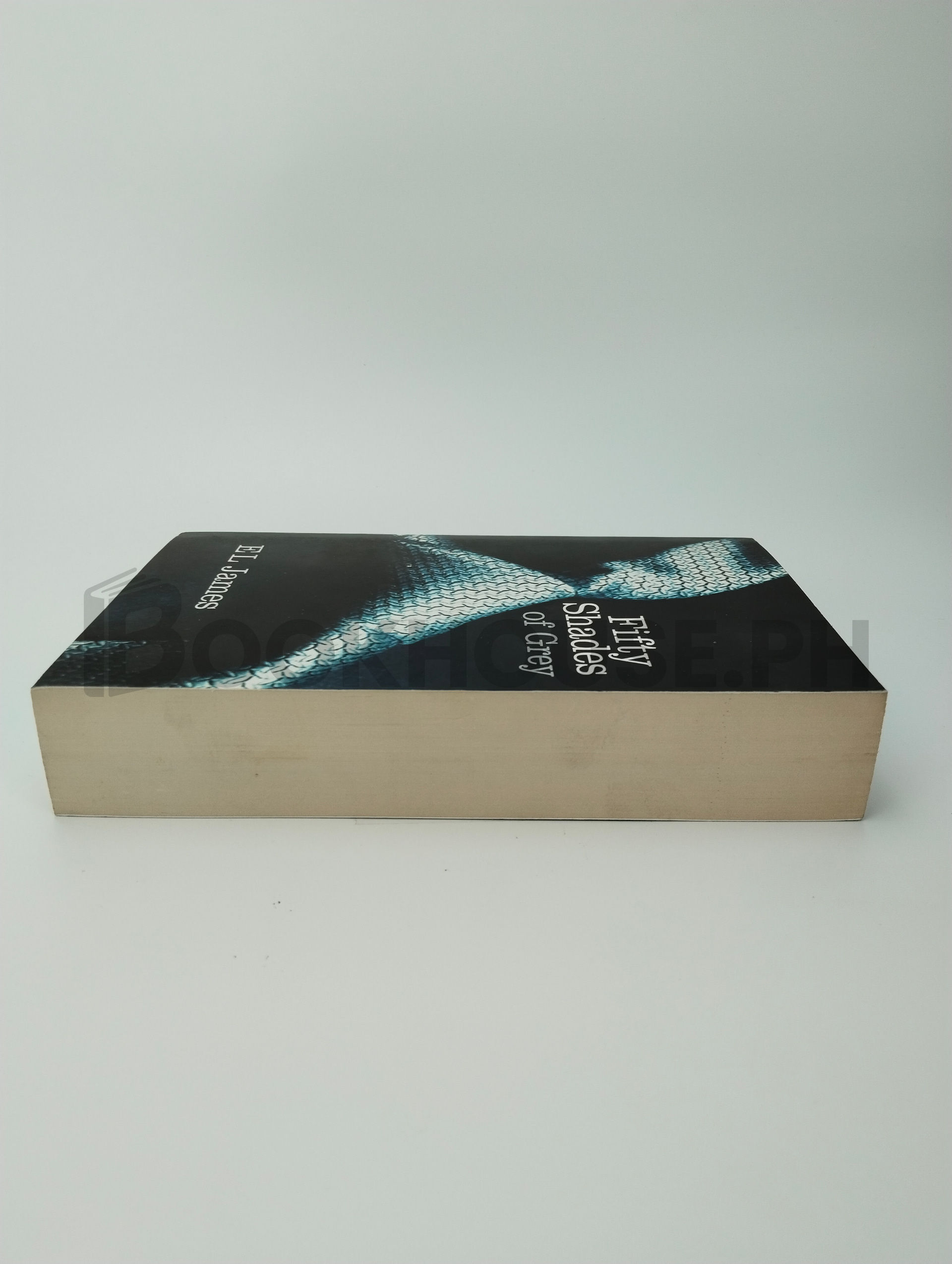 Fifty Shades Of Grey by El James - Image 4