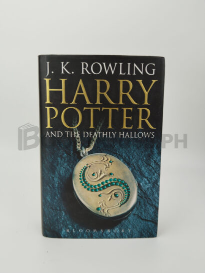 Harry Potter And The Deathly Hallows by J. K. Rowling