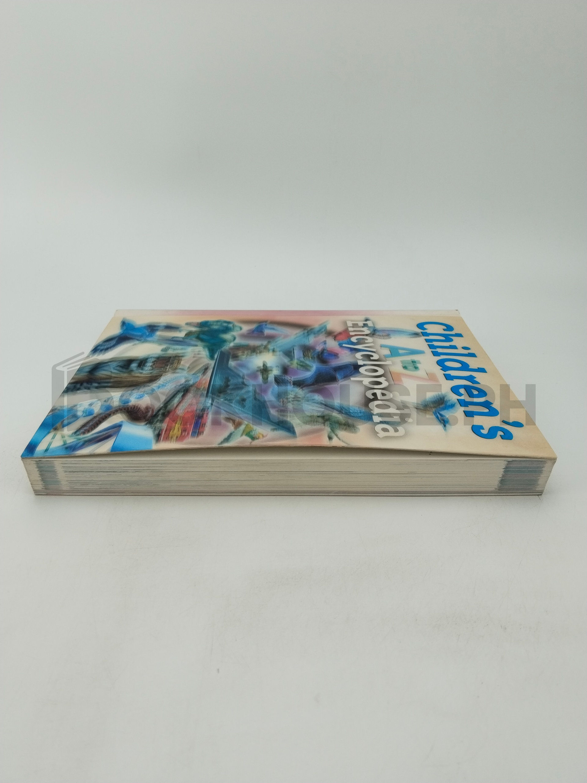 Children's A To Z Encyclopedia by Stuart Cooper - Image 4