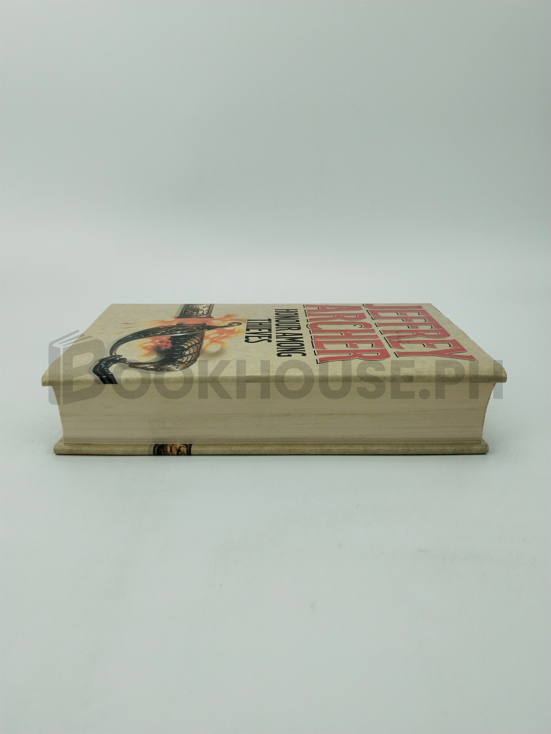 Honour Among Thieves by Jeffrey Archer - Image 4