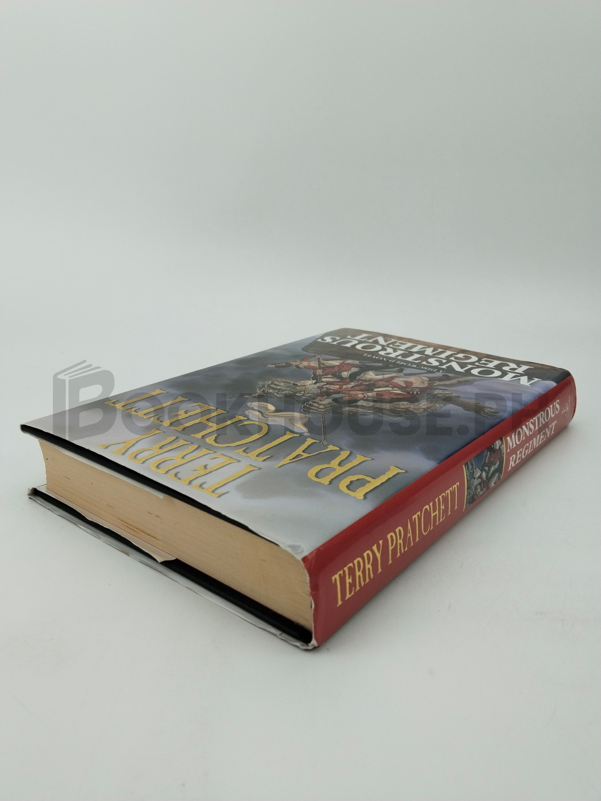 Monstrous Regiment by Terry Pratchett - Image 2