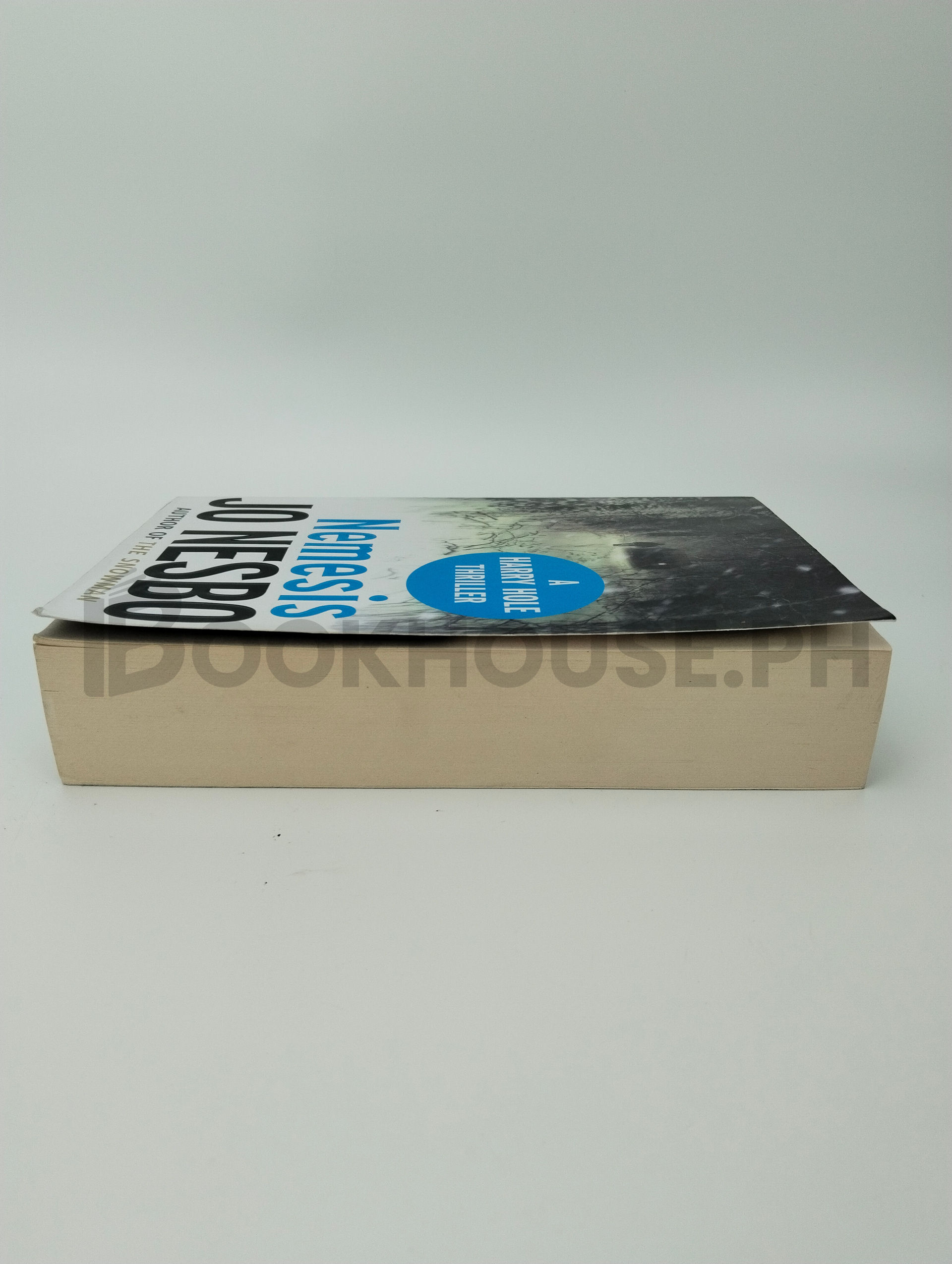 Nemesis by Jo Nesbo, Jo Nesbø - Image 4