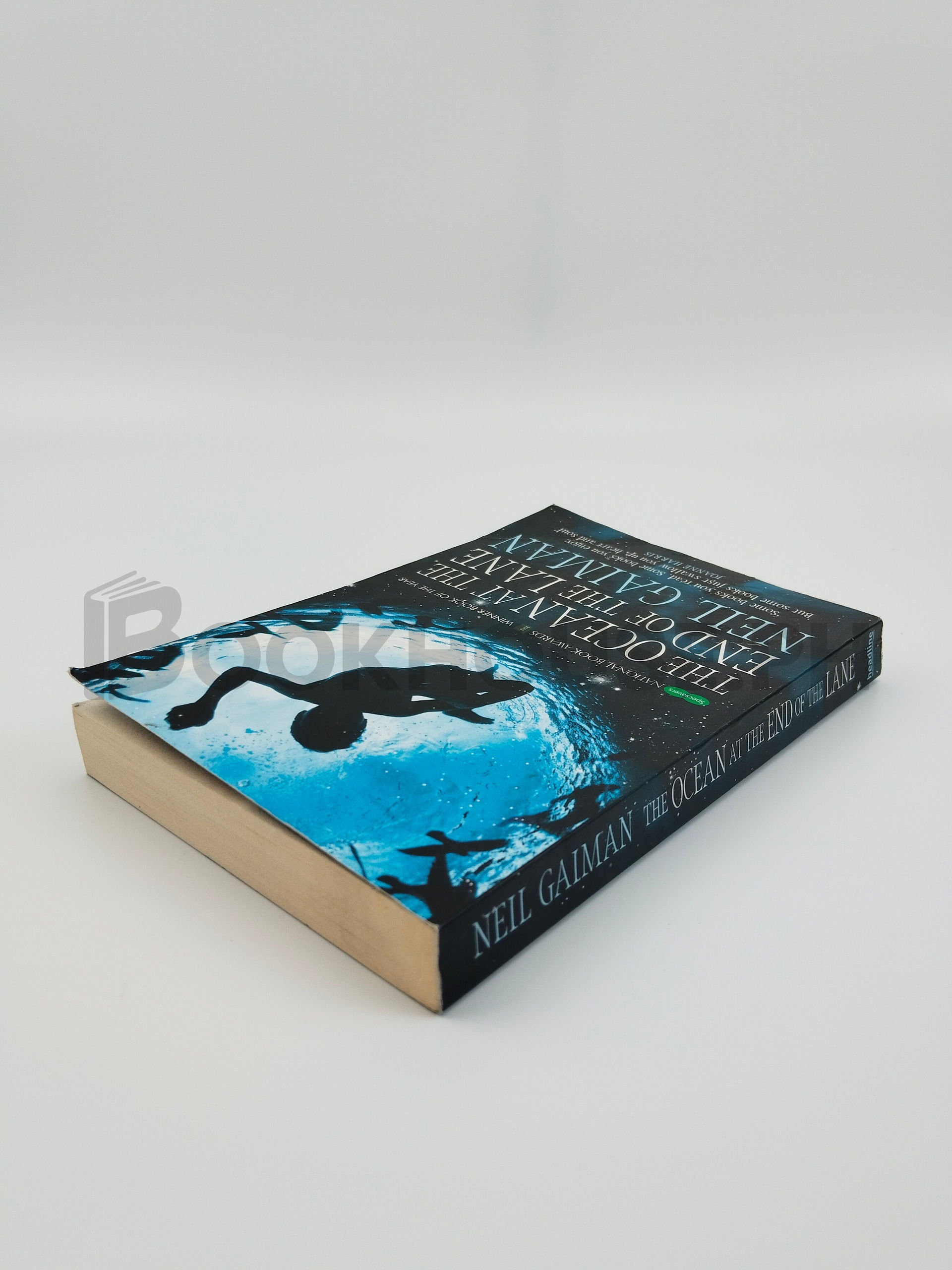 The Ocean At The End Of The Lane by Neil Gaiman - Image 2