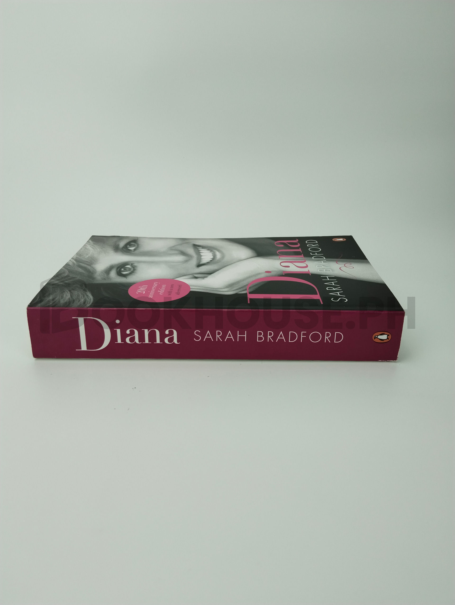 Diana by Sarah Bradford - Image 3