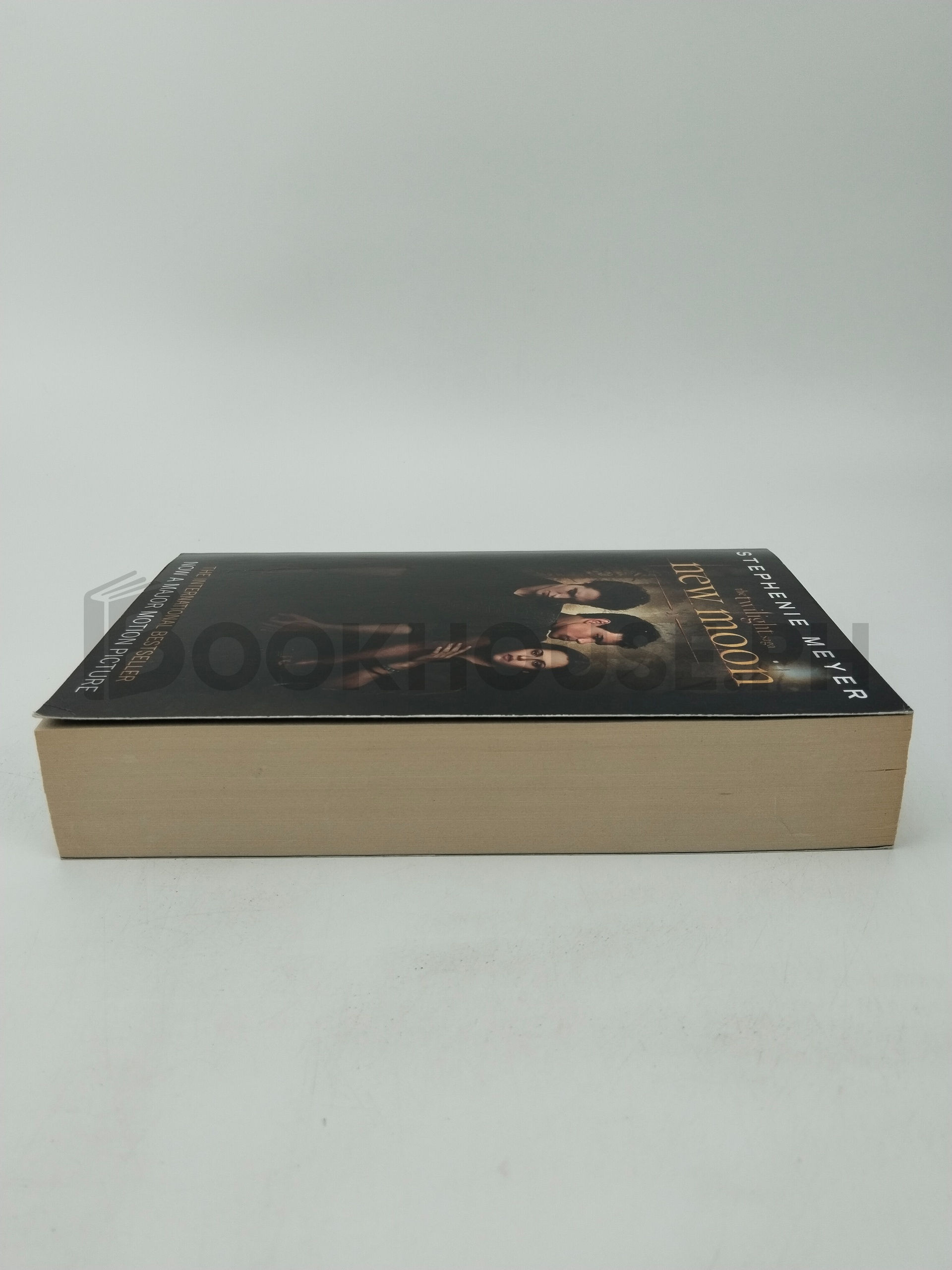New Moon by Stephenie Meyer - Image 4