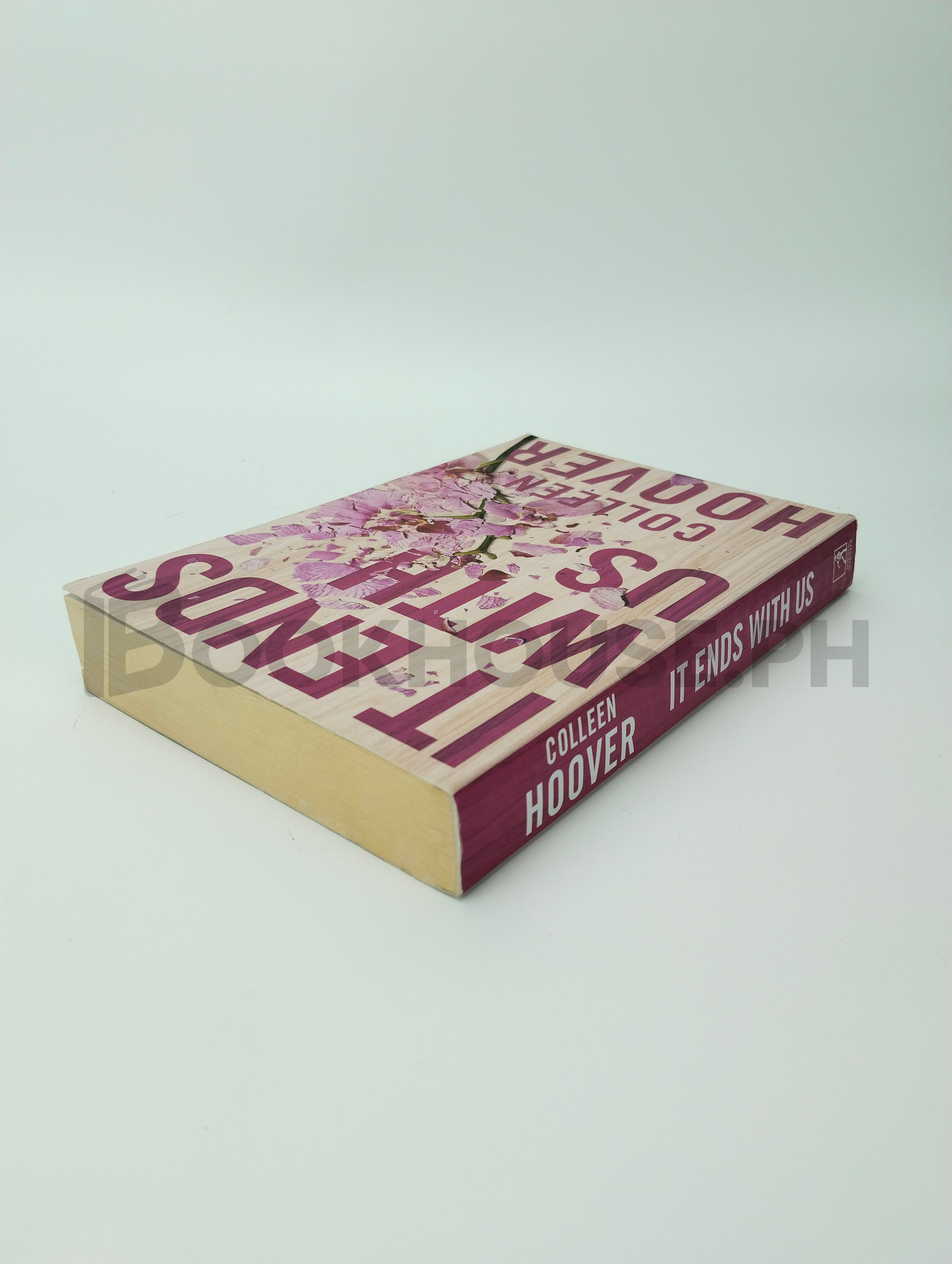 It Ends With Us by Colleen Hoover - Image 2
