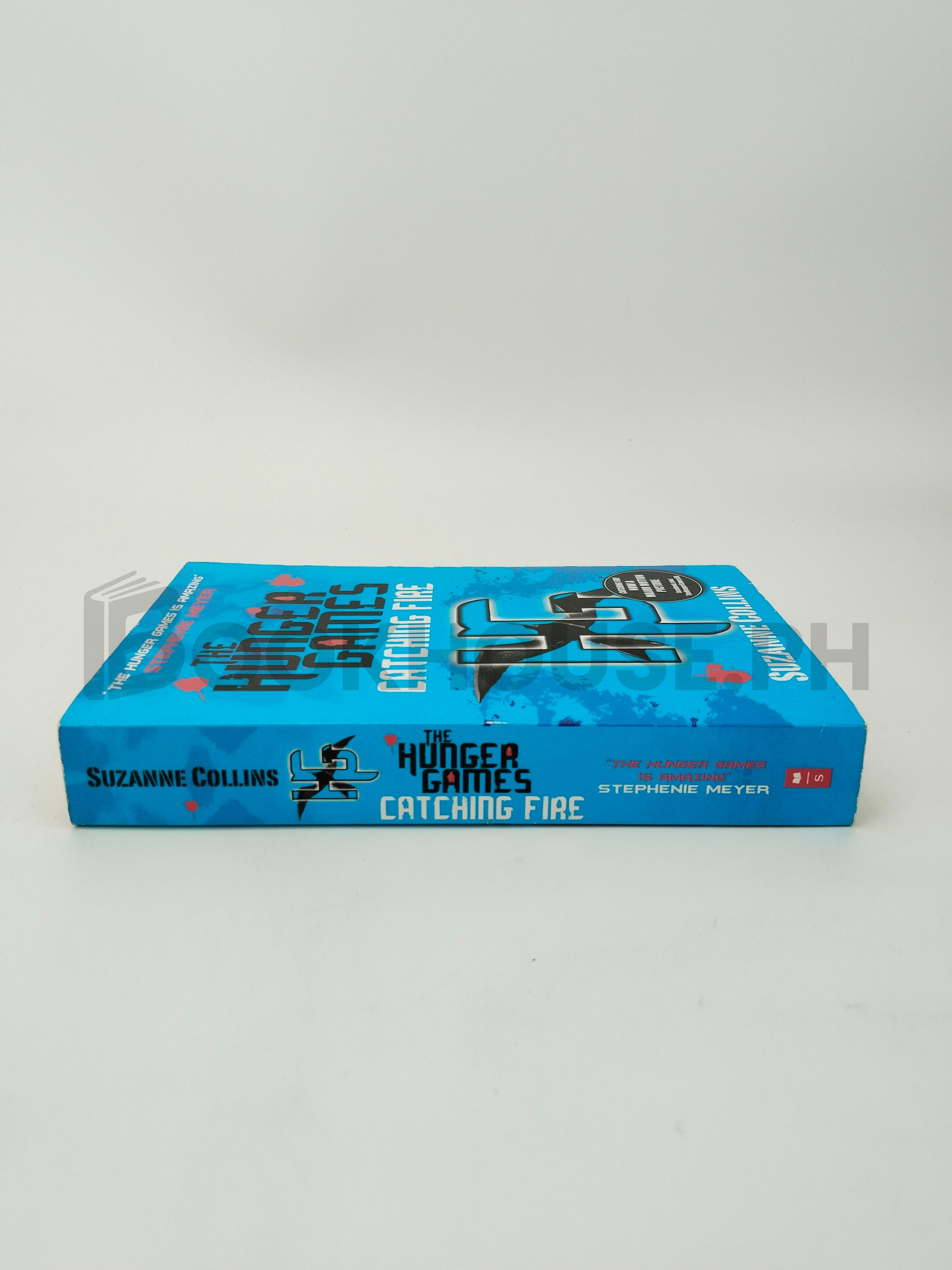 The Hunger Games by Suzanne Collins - Image 3