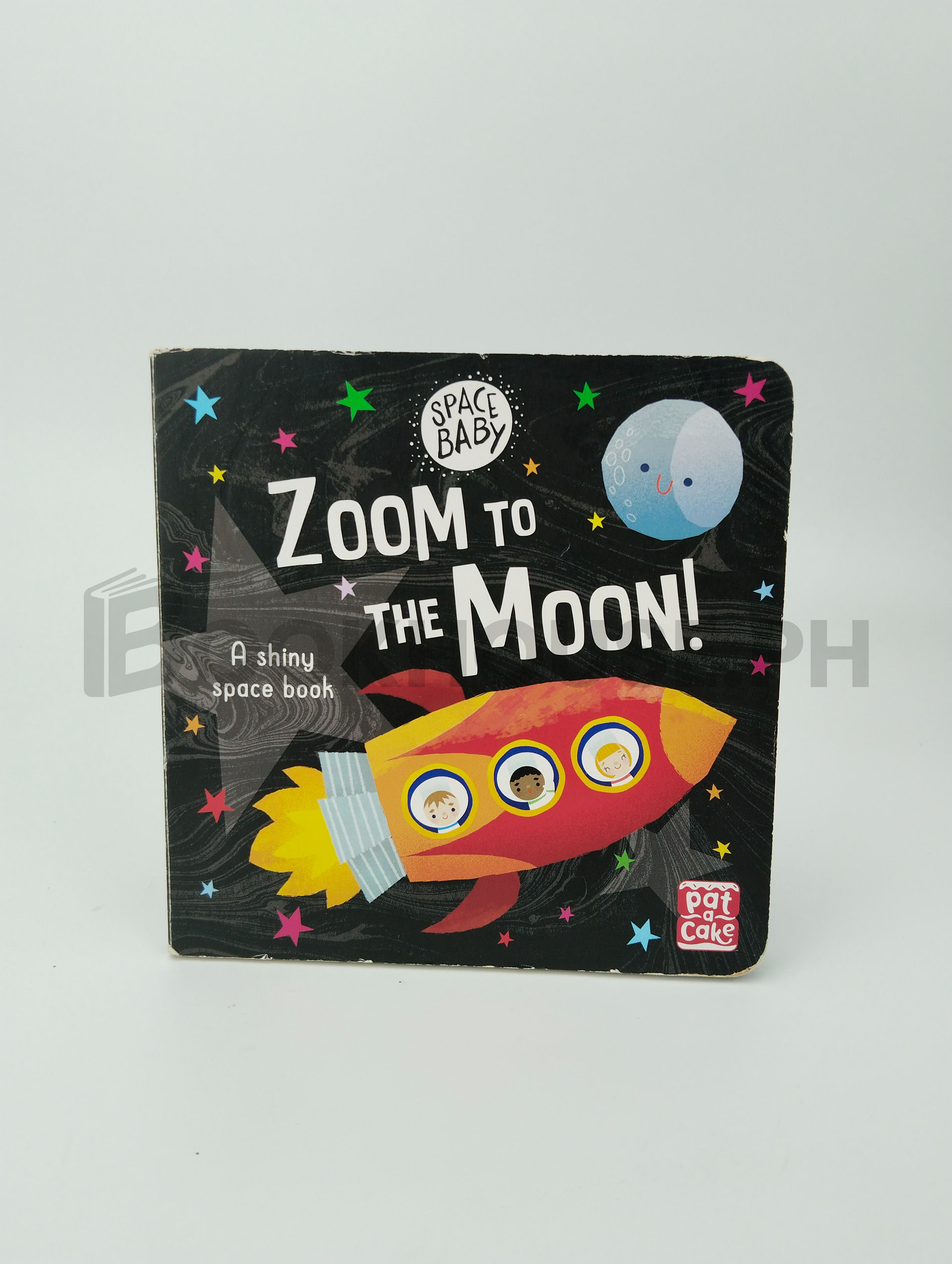 Zoom To The Moon! by Kat Uno