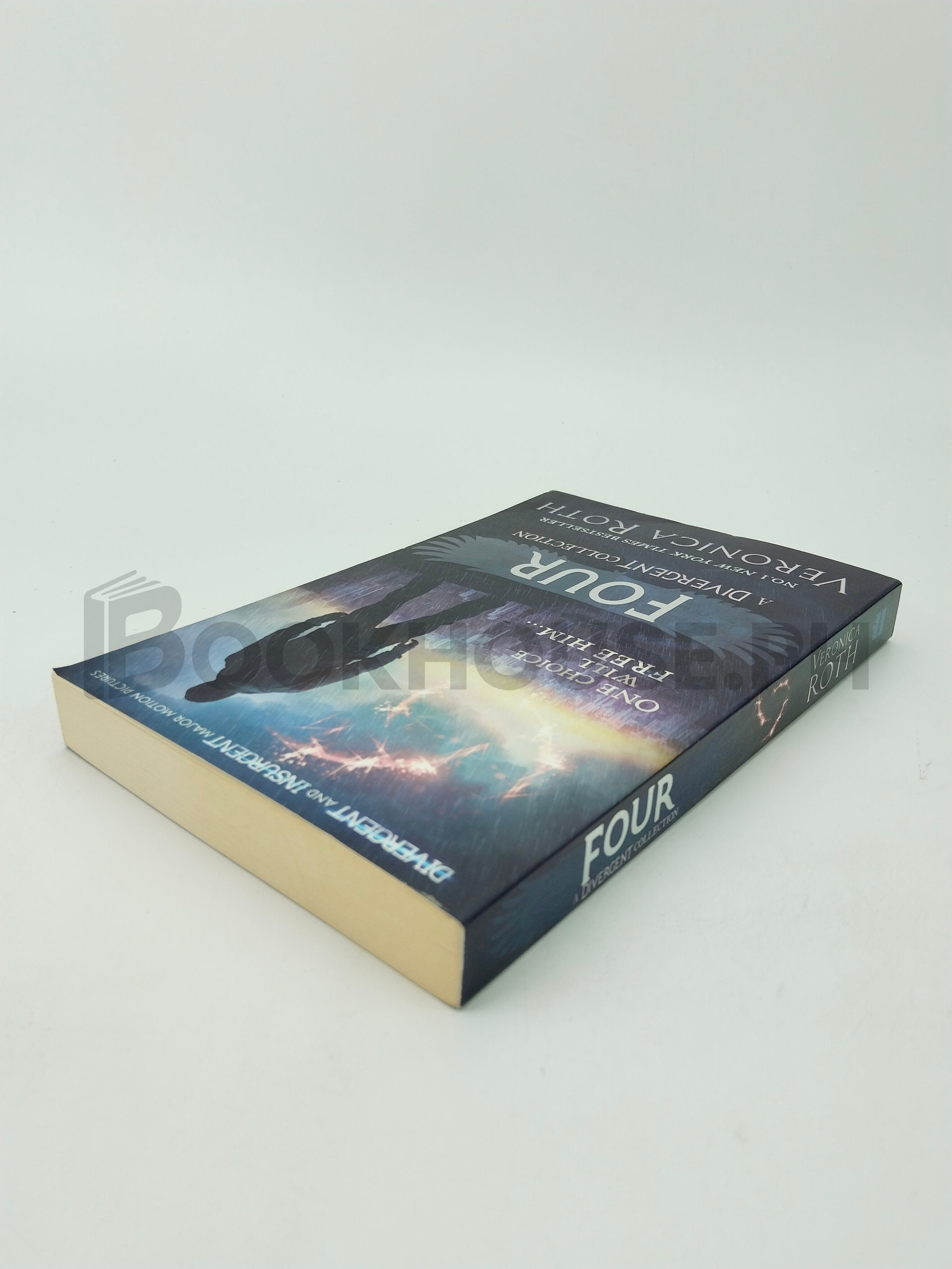 Four: A Divergent Collection by Veronica Roth - Image 2
