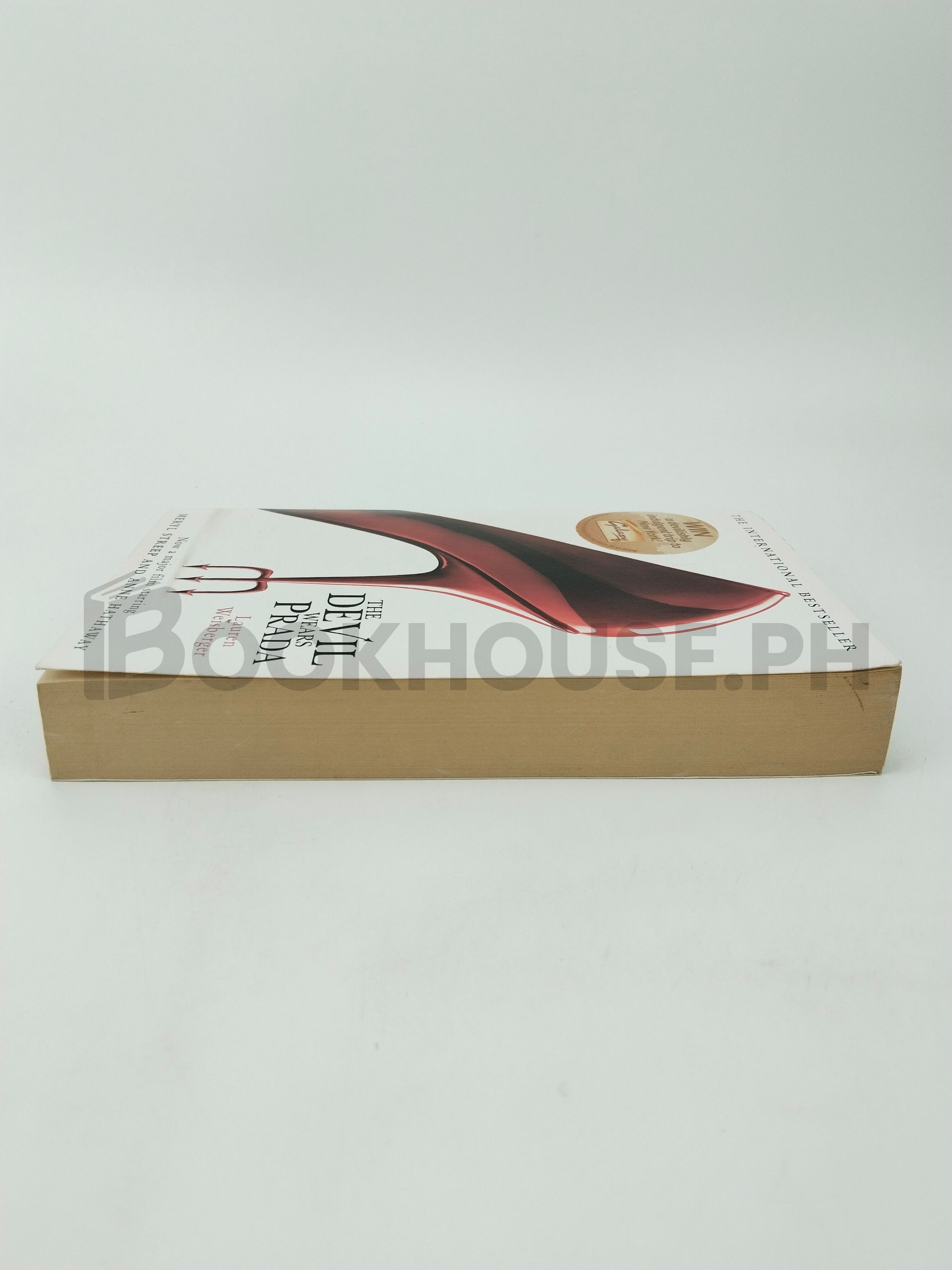 The Devil Wears Prada by Lauren Weisberger - Image 4