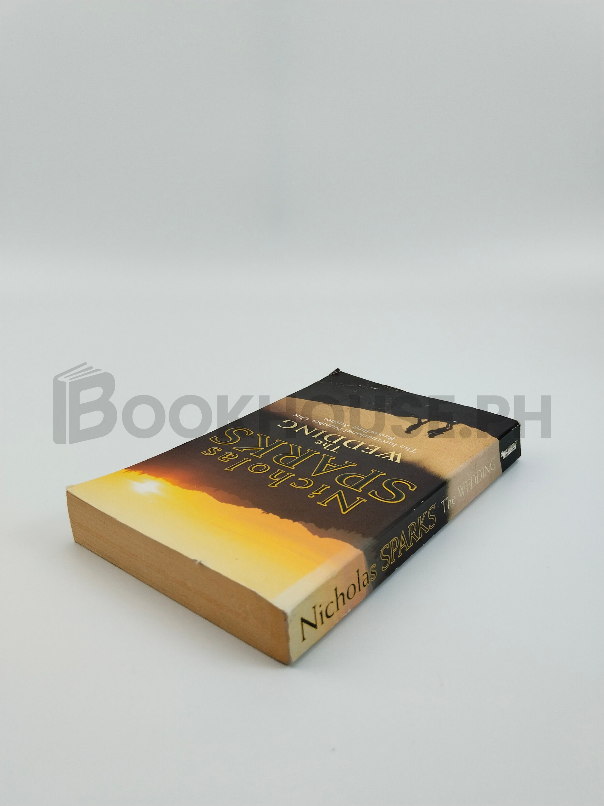 The Wedding by Nicholas Sparks - Image 2