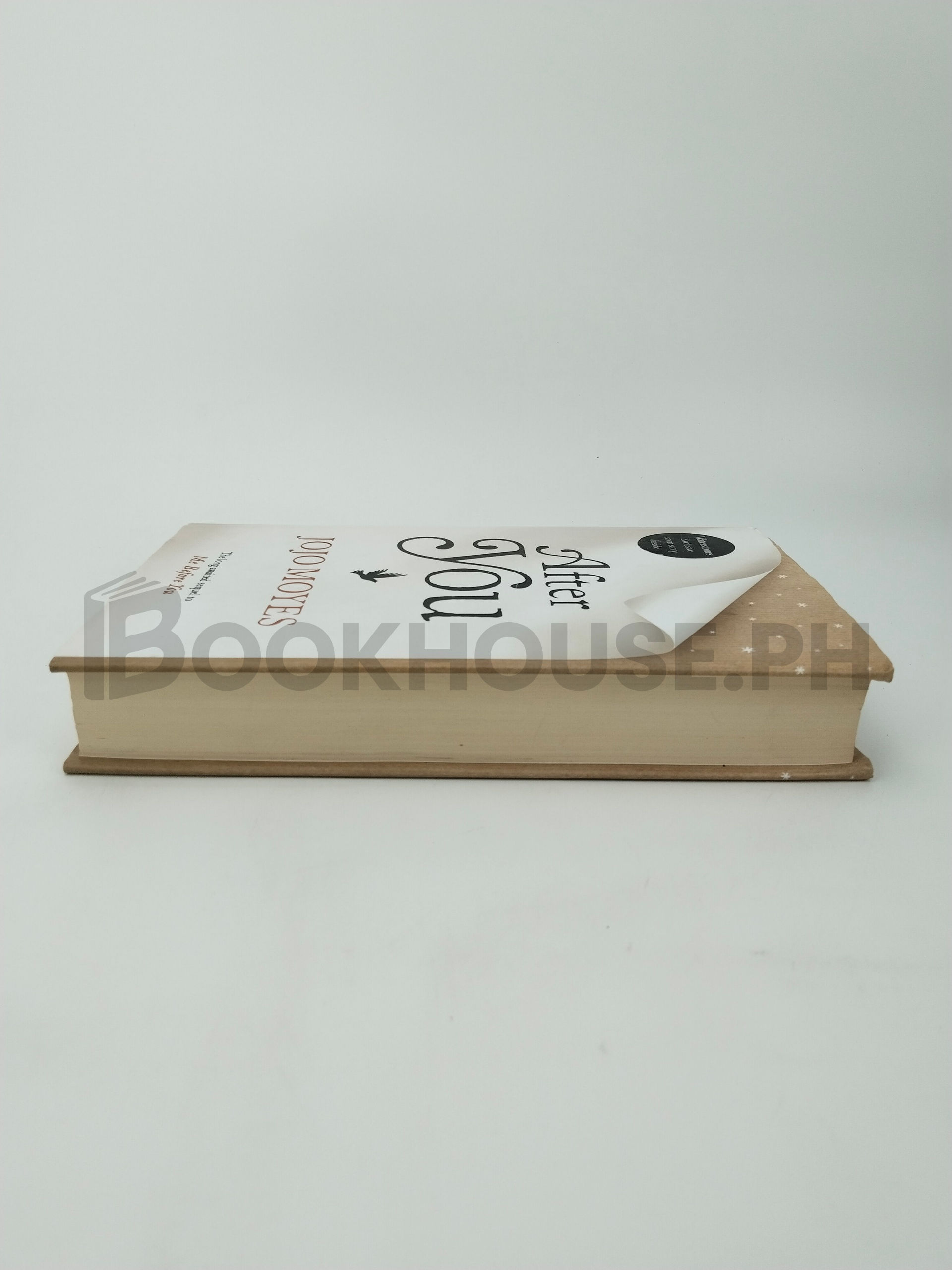 After You by Jojo Moyes - Image 4