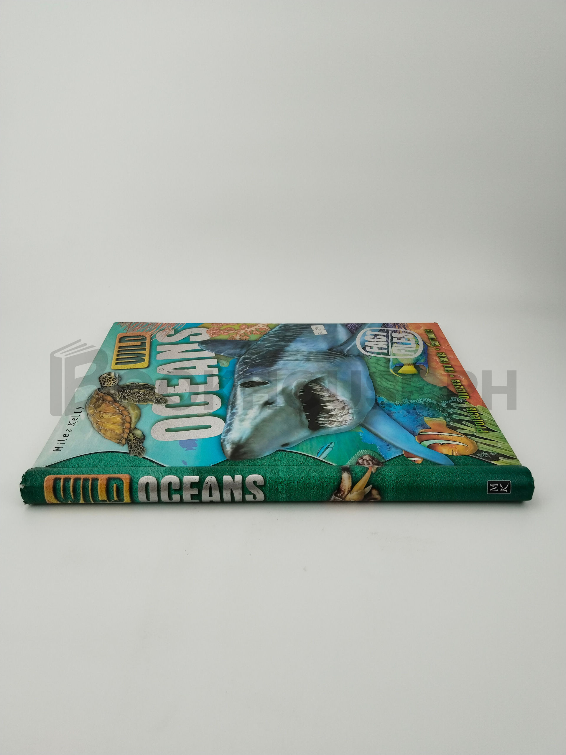Wild Oceans by Camilla De La Bédoyère, Steve Parker - Image 3