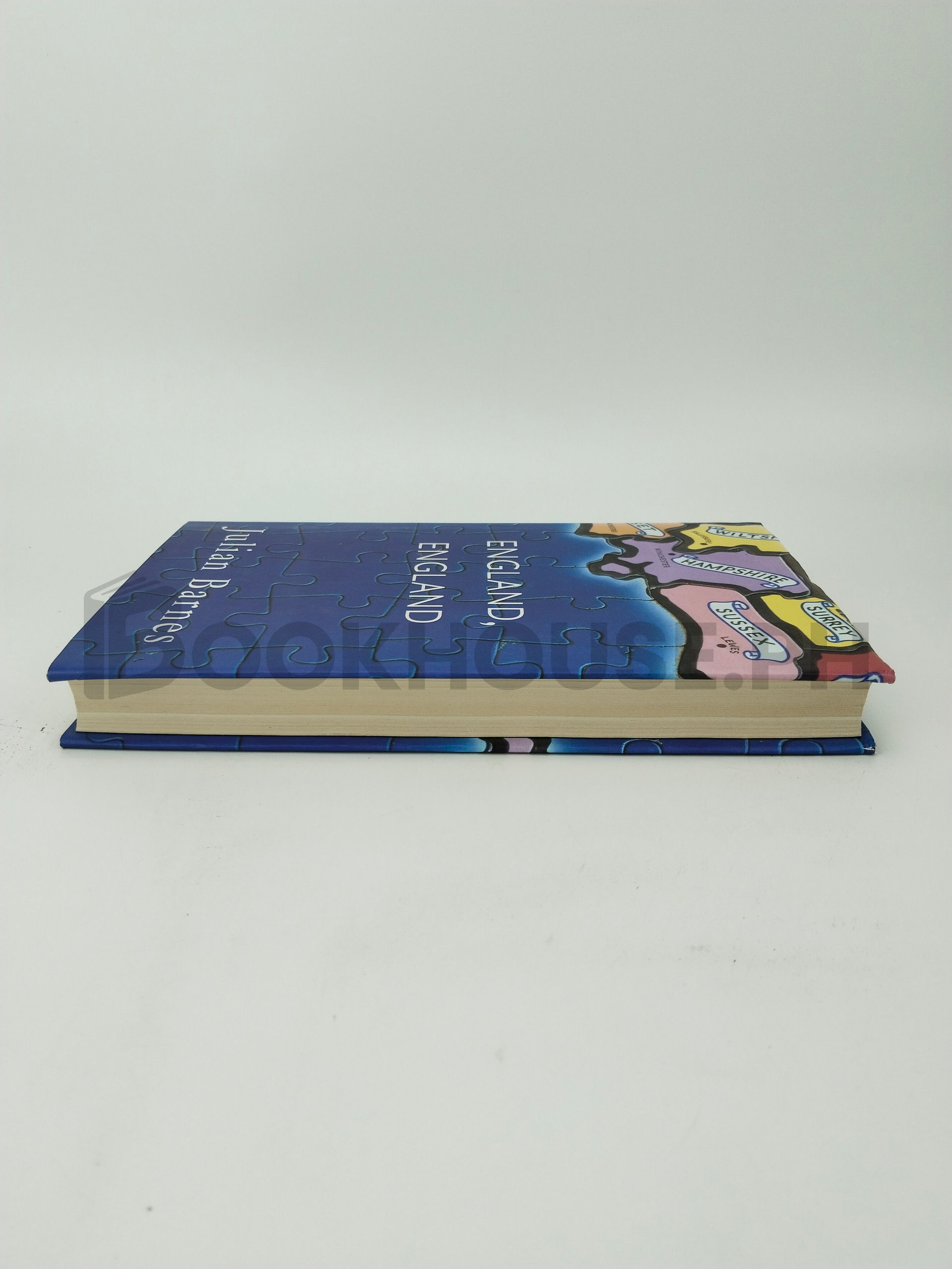 England, England by Julian Barnes - Image 4