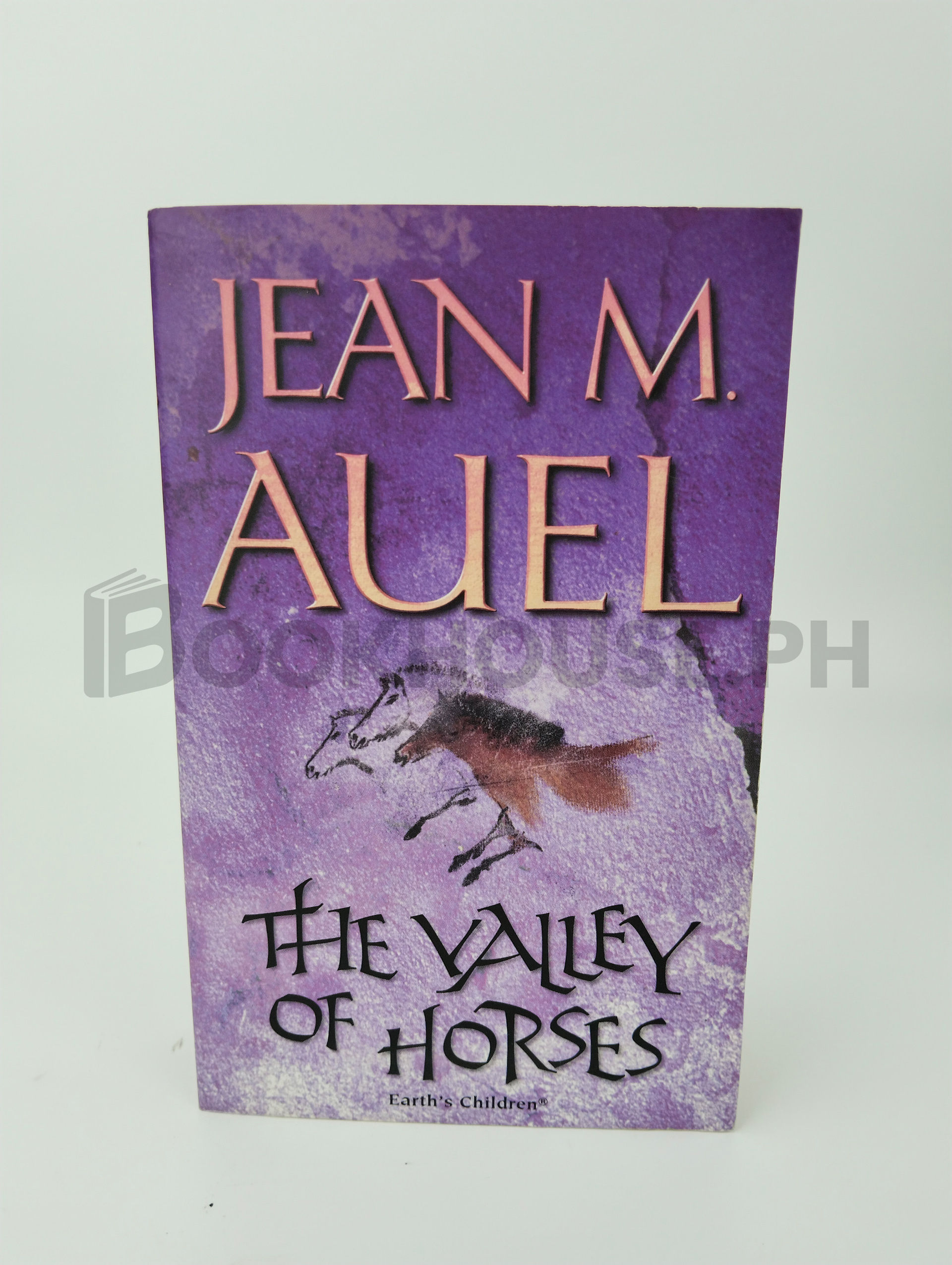 The Valley Of Horses by Jean M. Auel
