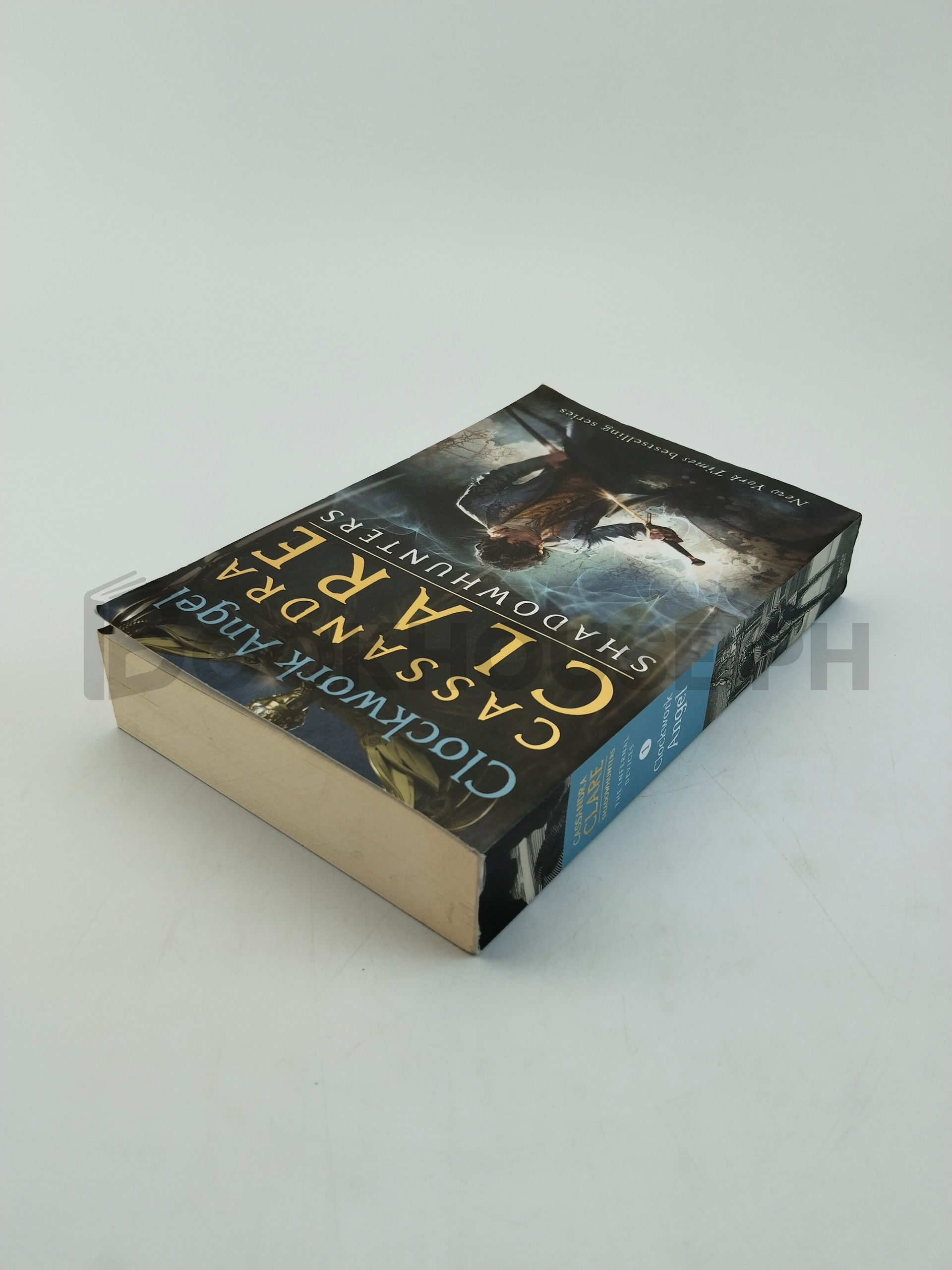 Clockwork Angel by Cassandra Clare - Image 2