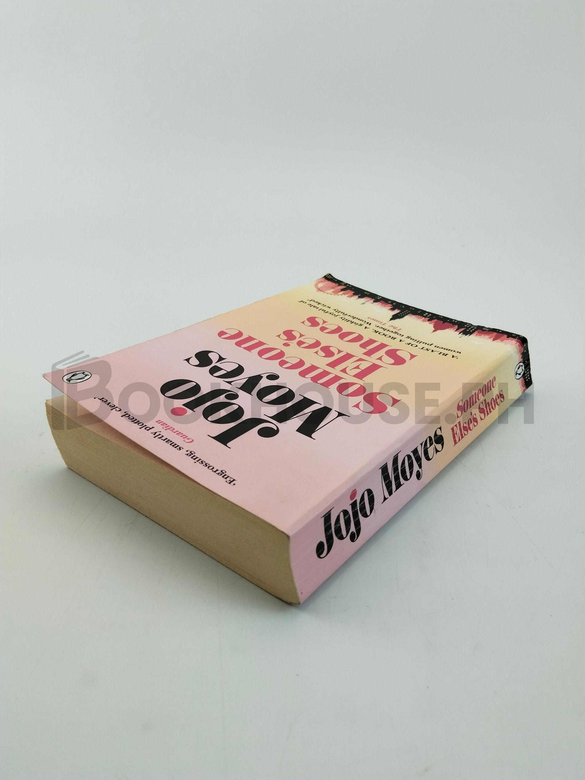 Someone Else's Shoes by Jojo Moyes - Image 2