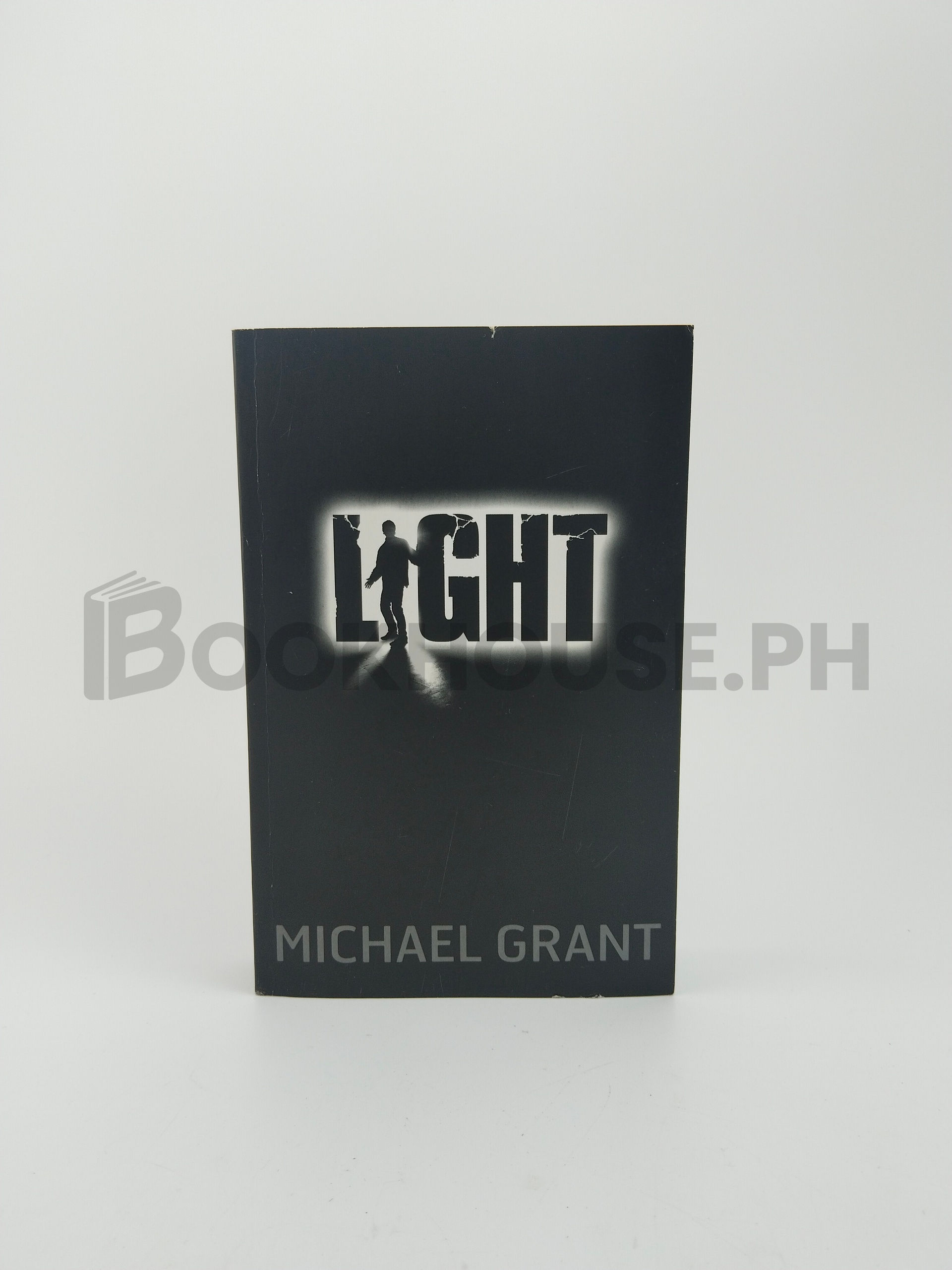 Light by Michael Grant