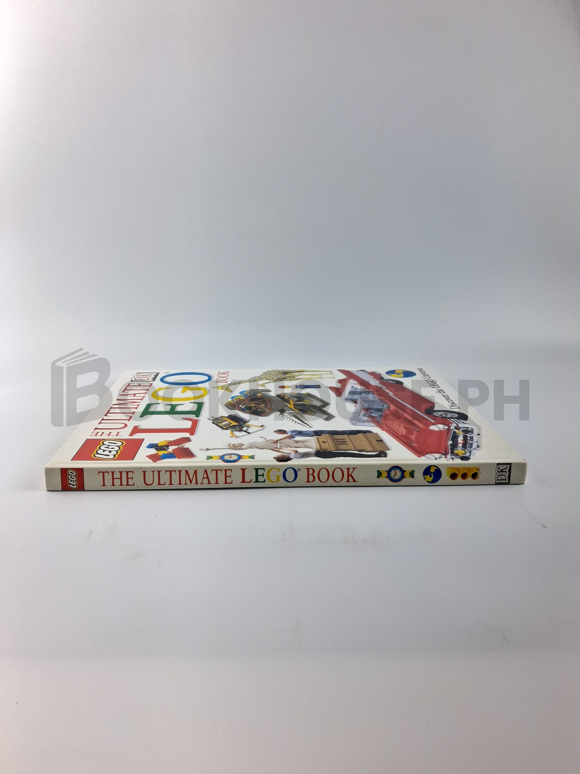 The Ultimate Lego Book by Dorling Kindersley - Image 3