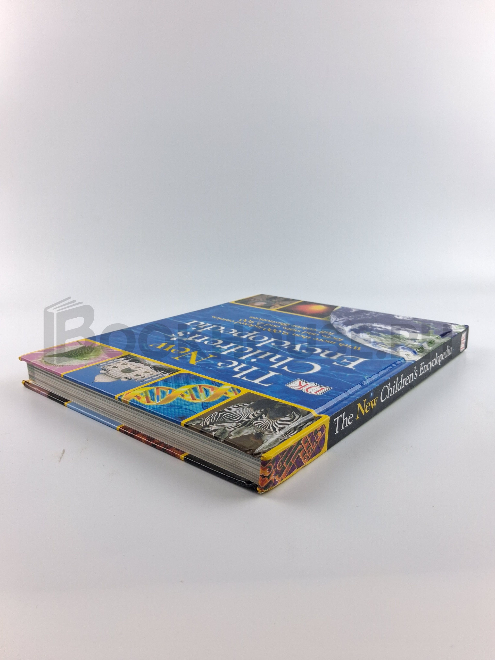 The New Children's Encyclopedia by Dorling Kindersley - Image 2