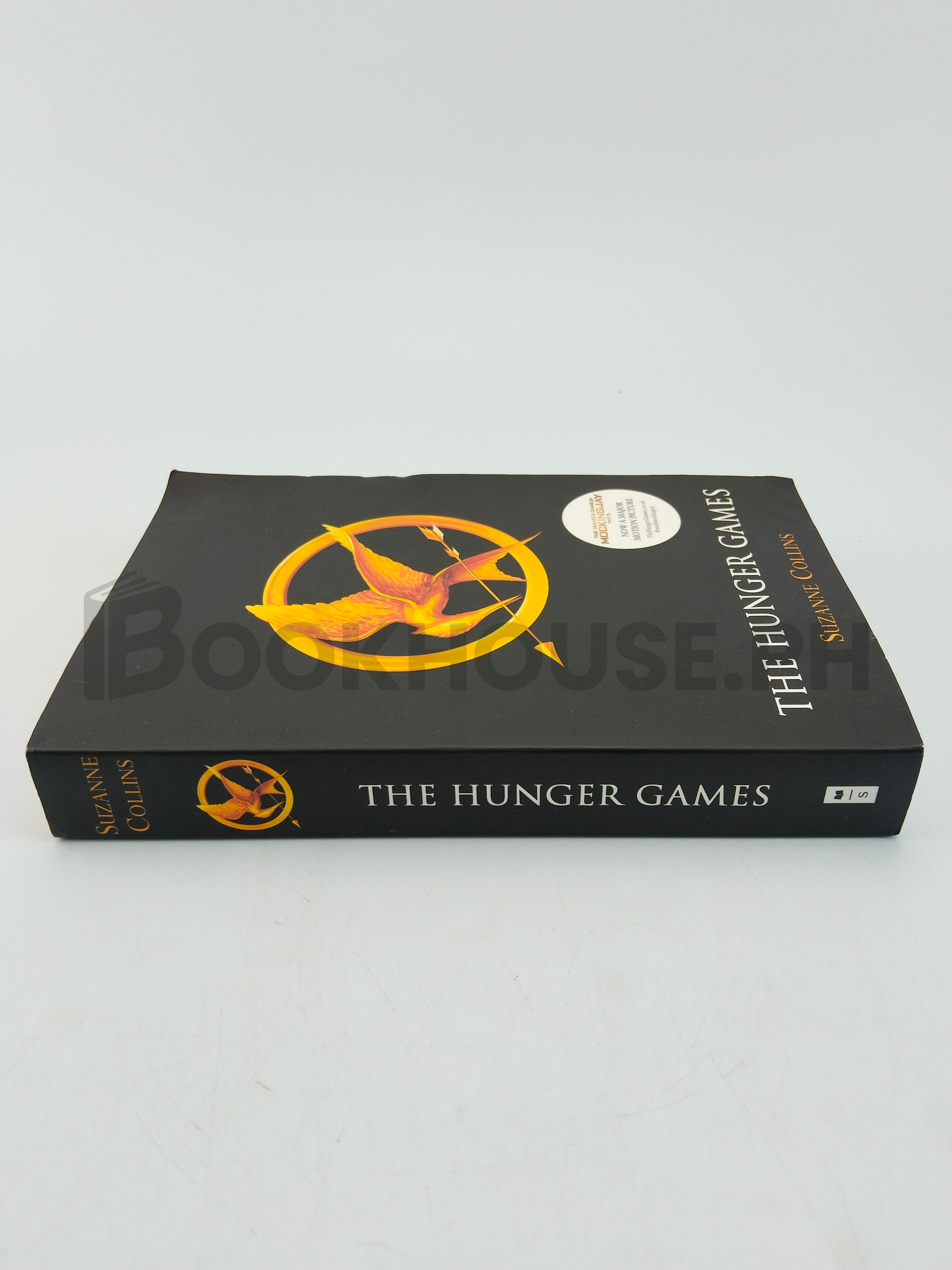 The Hunger Games by Suzanne Collins - Image 3