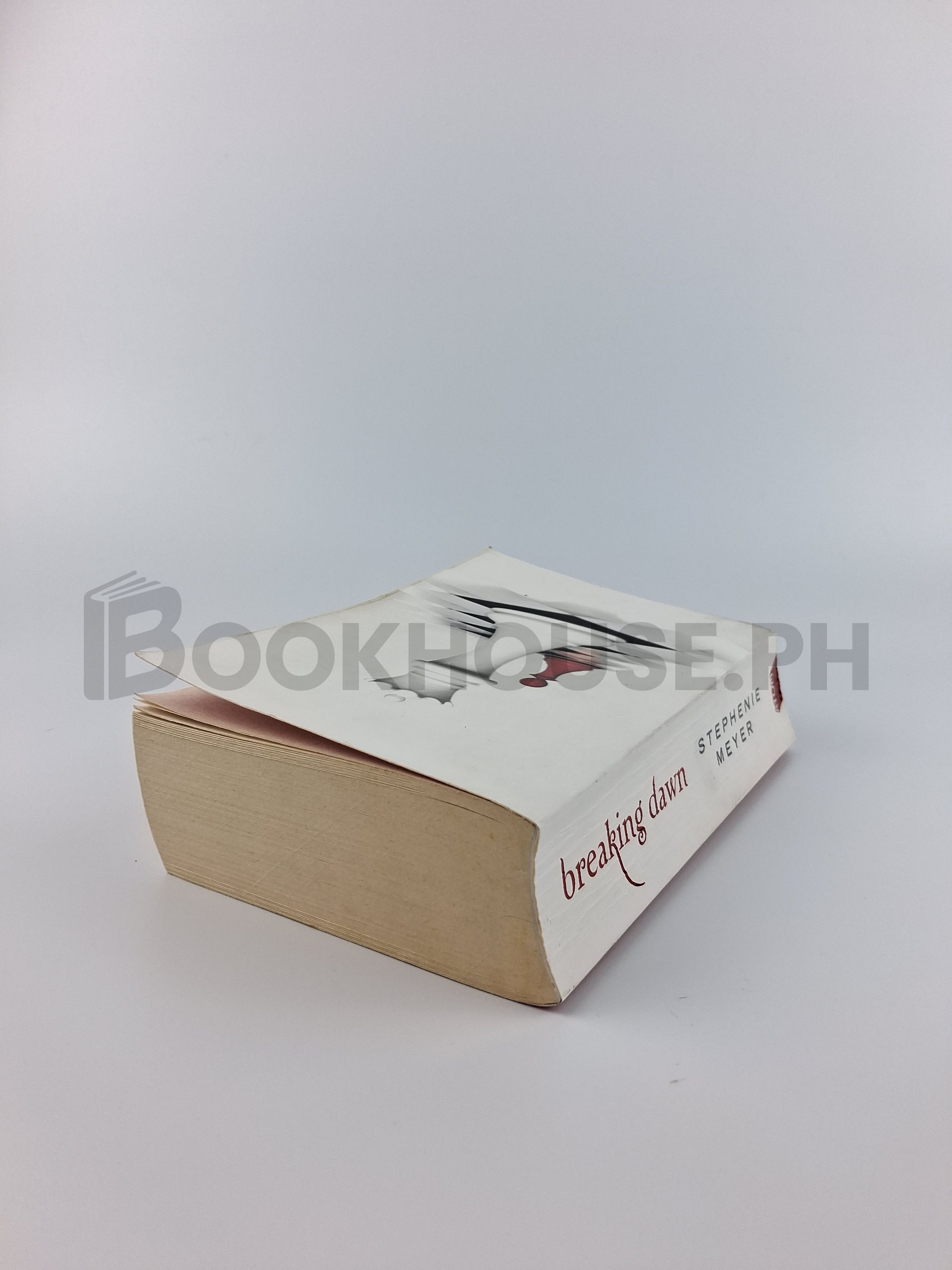Breaking Dawn by Stephenie Meyer - Image 2