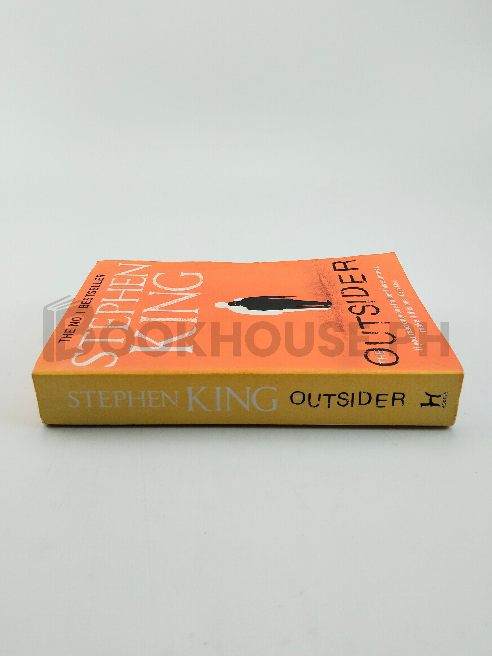 The Outsider by Stephen King - Image 3